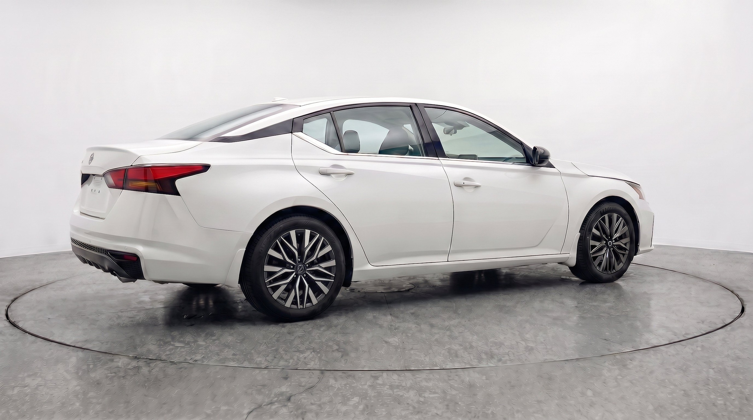 Thumbnail: 2026 Nissan Altima - 9