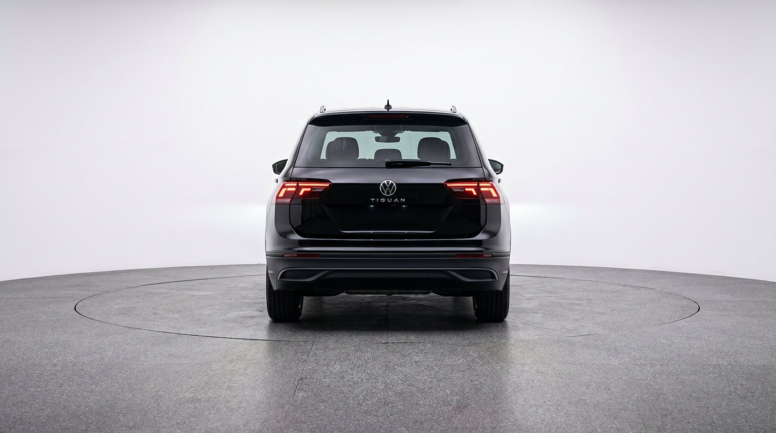 Thumbnail: 2026 Volkswagen Tiguan - 7