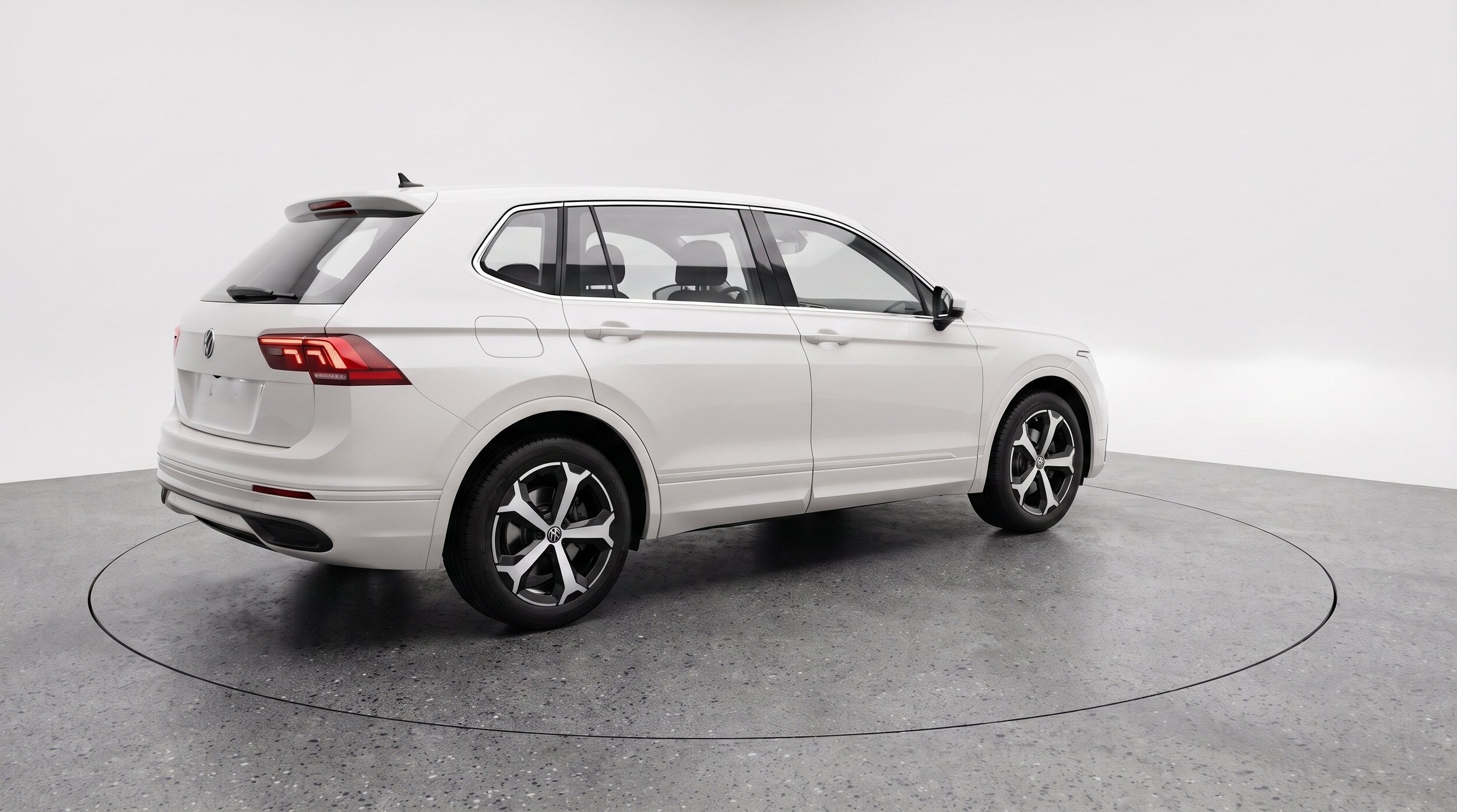 Thumbnail: 2026 Volkswagen Tiguan - 9