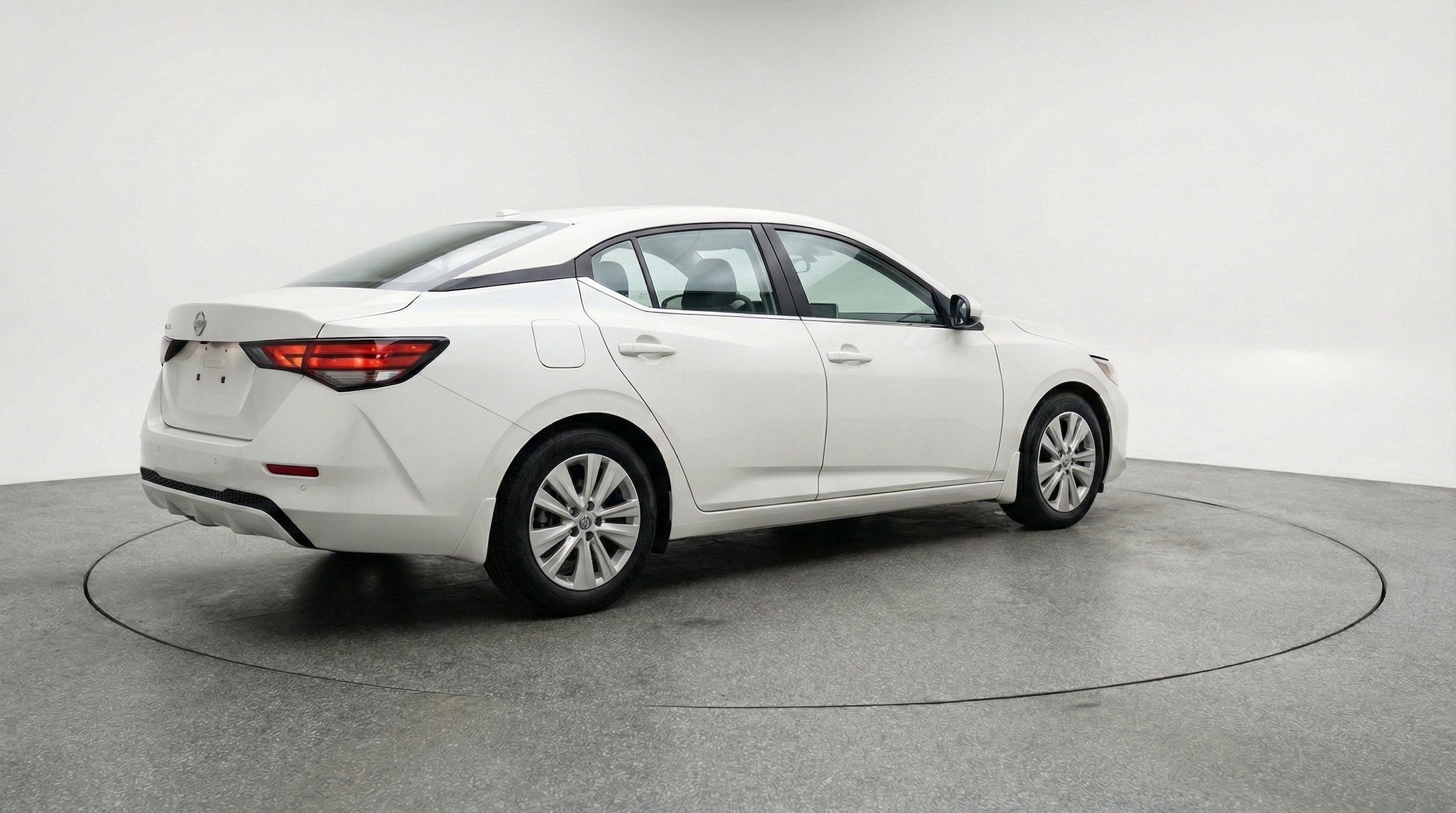 Thumbnail: 2025 Nissan Sentra - 9
