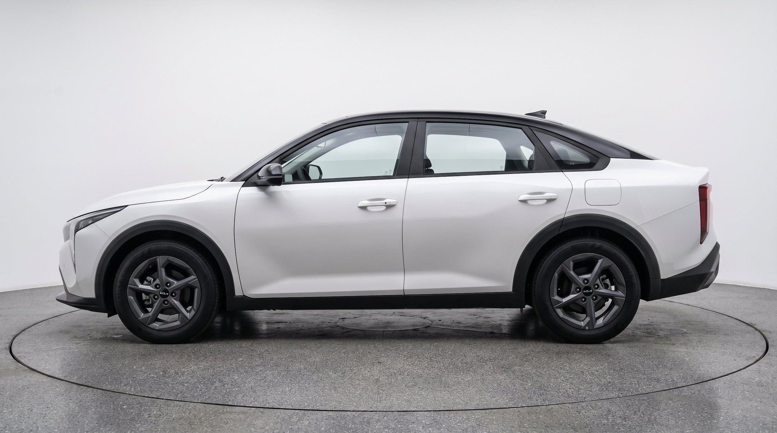 Thumbnail: 2026 Kia K4 - 5