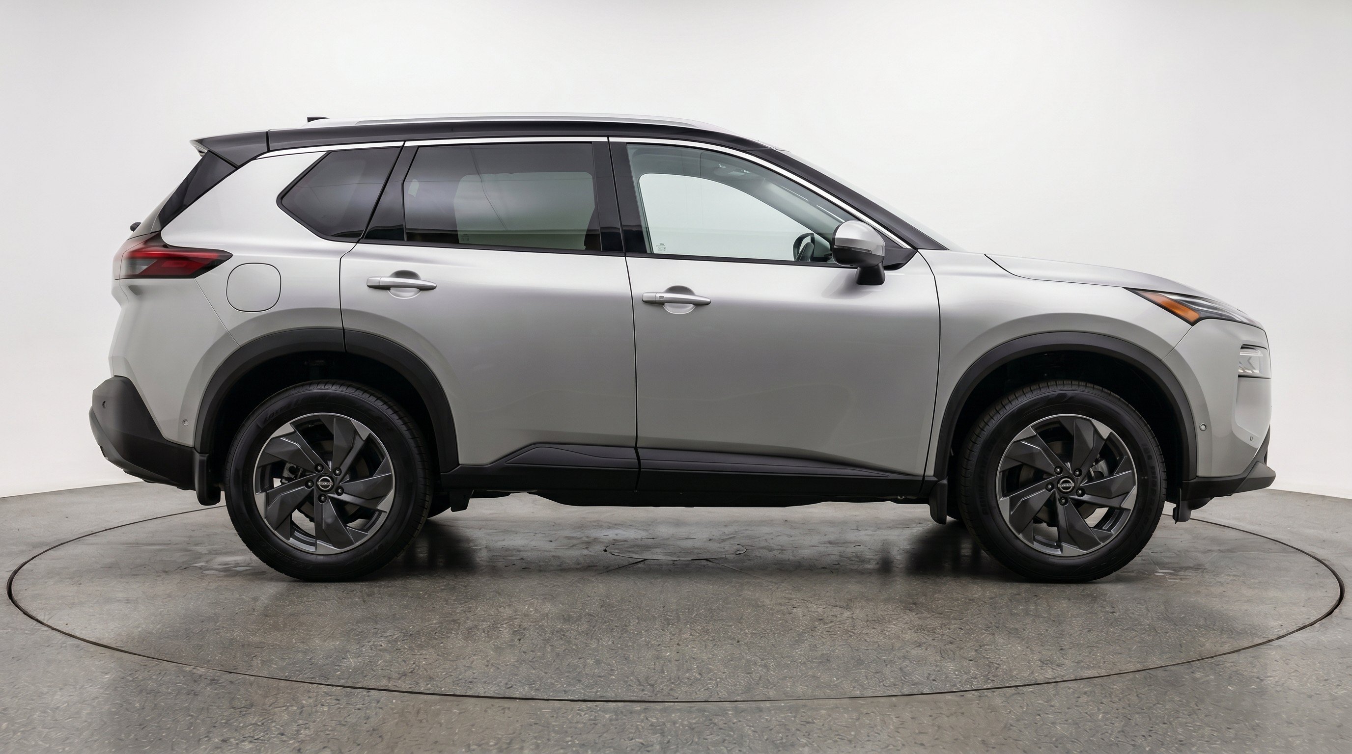 Thumbnail: 2025 Nissan Rogue - 10