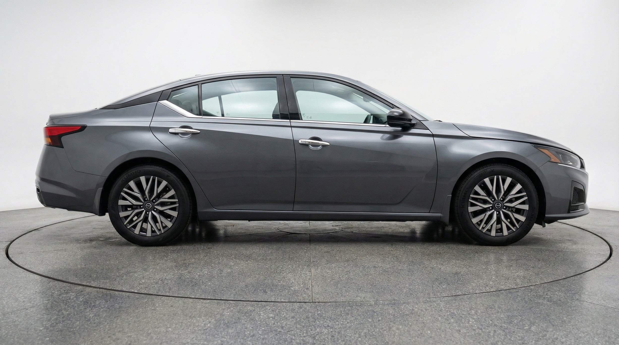 Thumbnail: 2025 Nissan Altima - 10