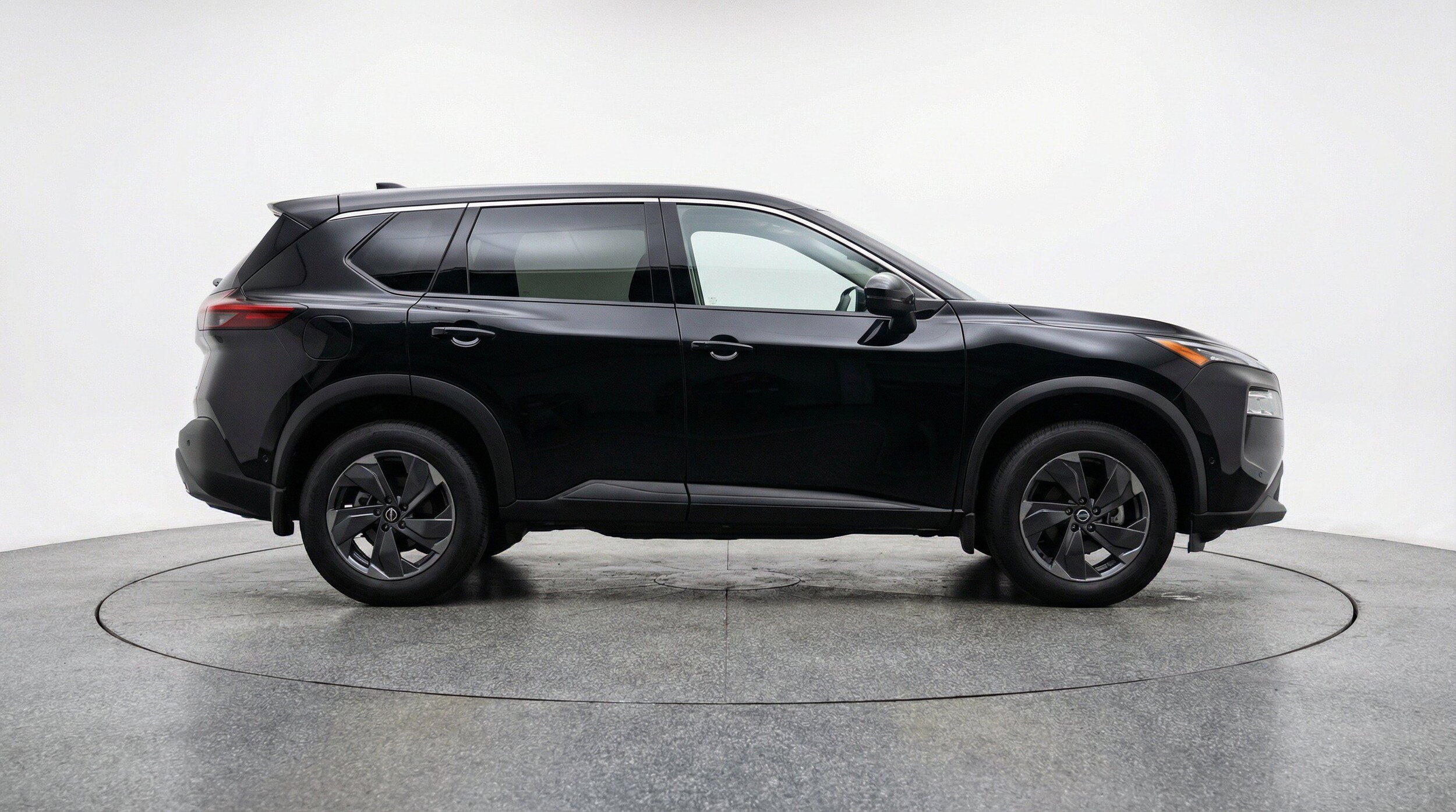 Thumbnail: 2025 Nissan Rogue - 10
