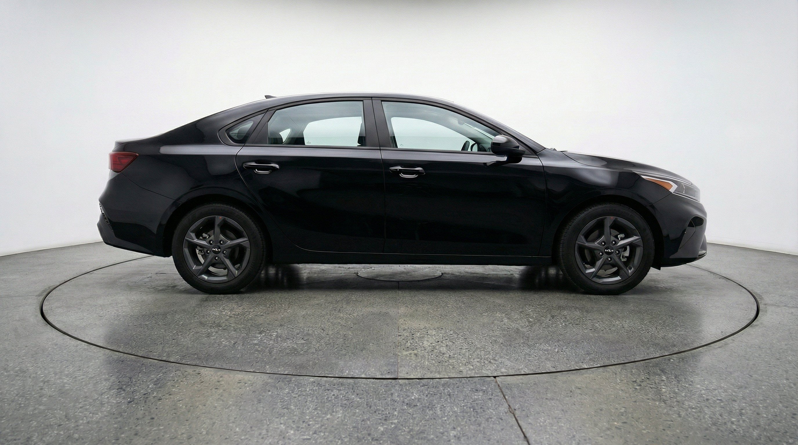 Thumbnail: 2026 Kia K4 - 10