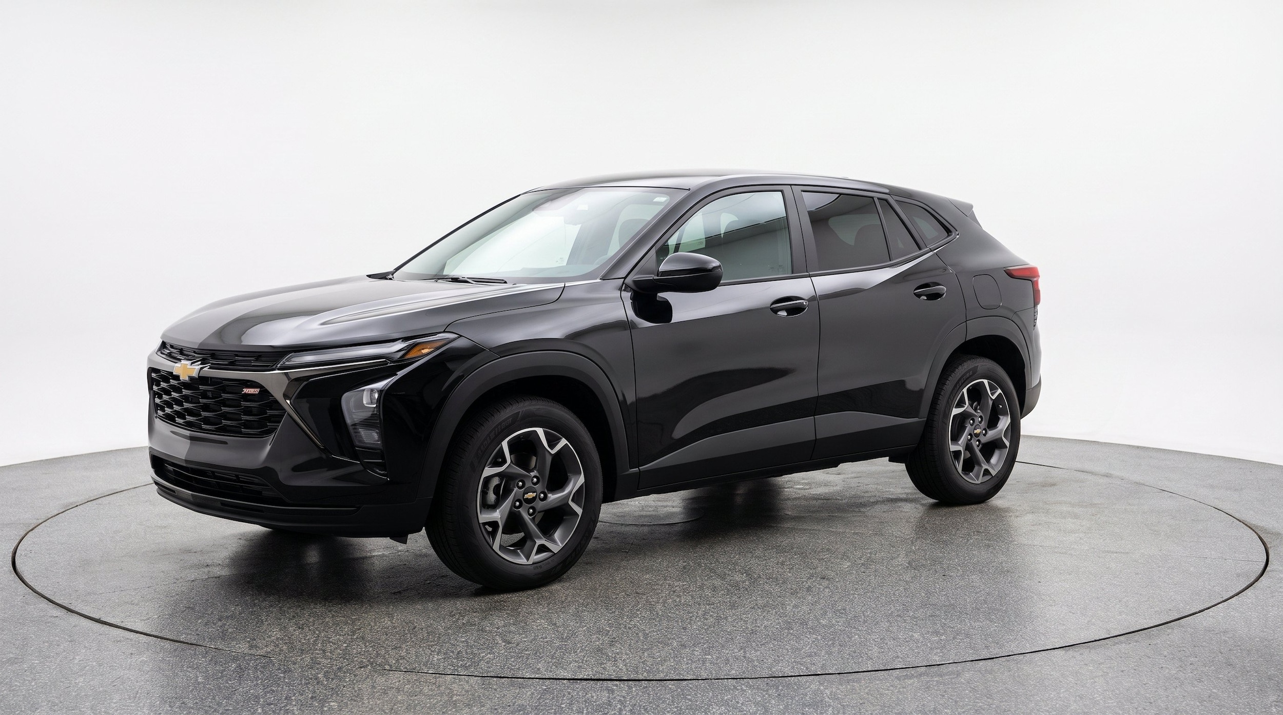 Thumbnail: 2025 Chevrolet Trax - 3
