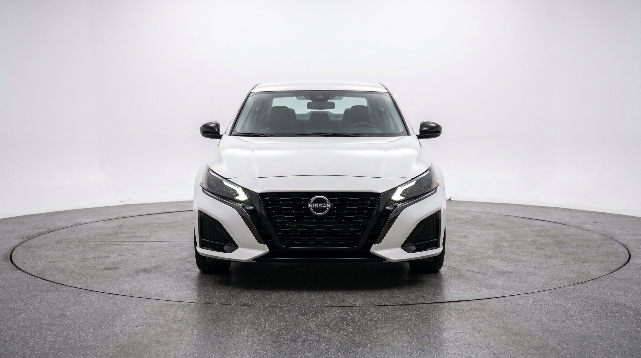 Thumbnail: 2025 Nissan Altima - 2