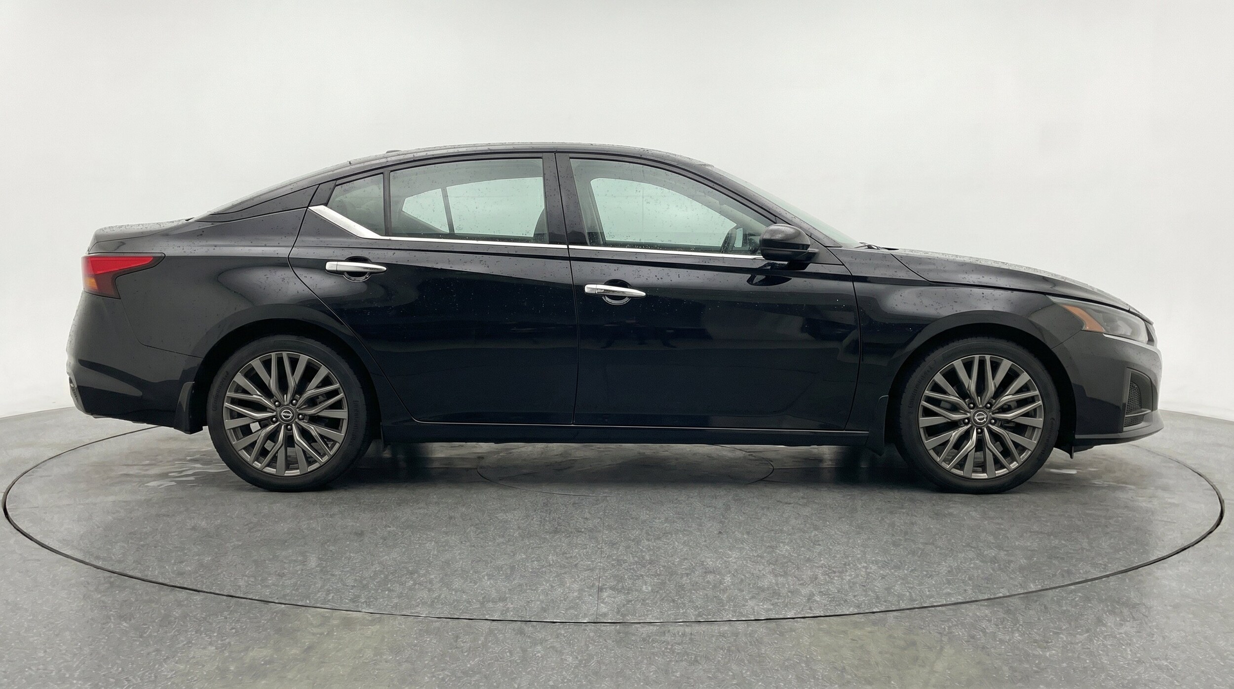 Thumbnail: 2025 Nissan Altima - 10