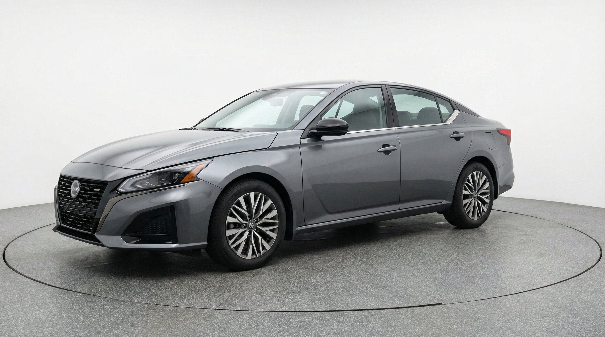 Thumbnail: 2025 Nissan Altima - 3