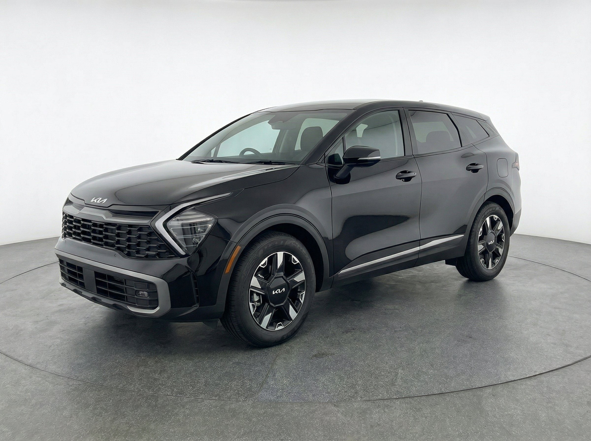 Thumbnail: 2026 Kia Sportage - 3