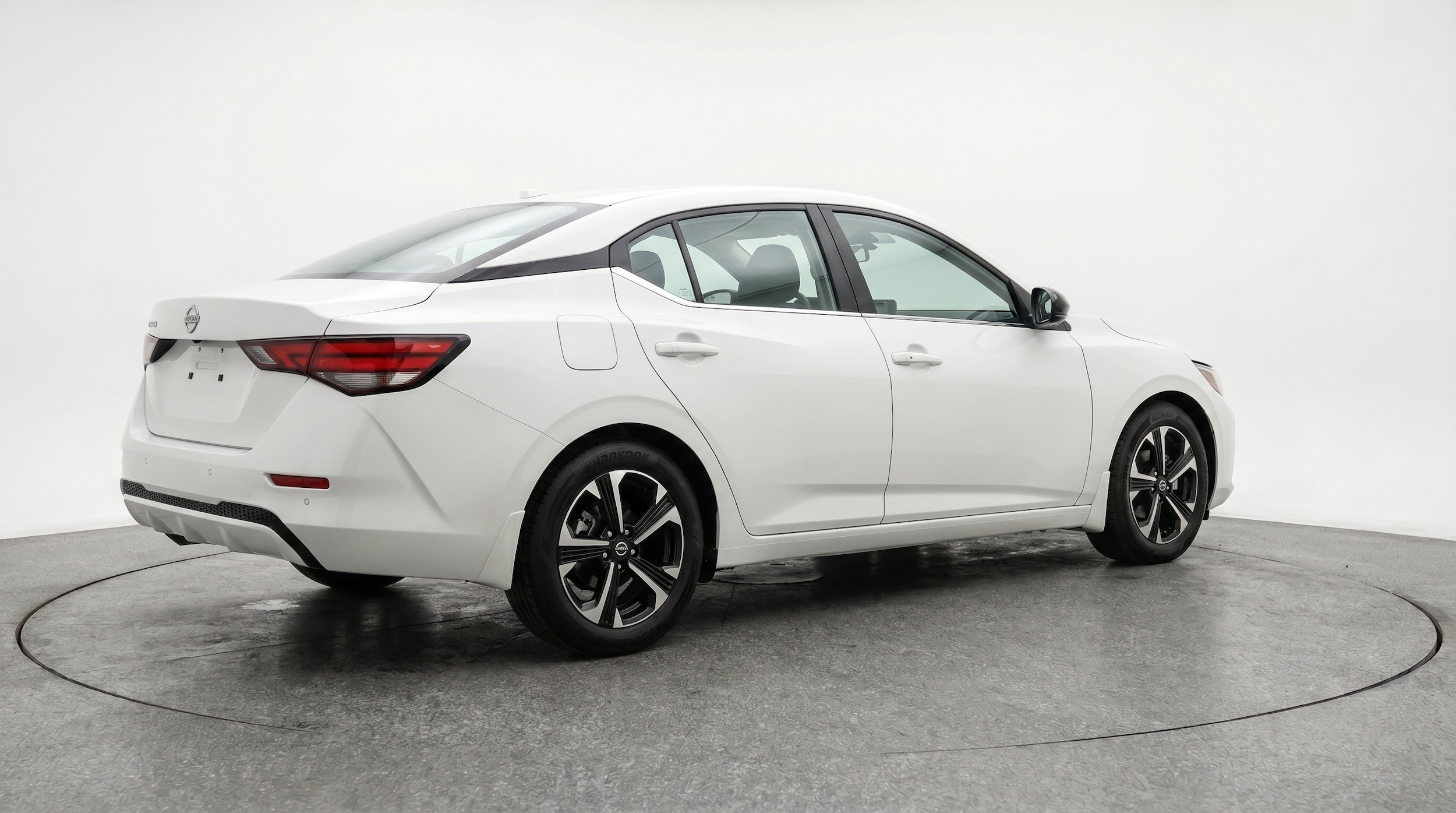 Thumbnail: 2025 Nissan Sentra - 9