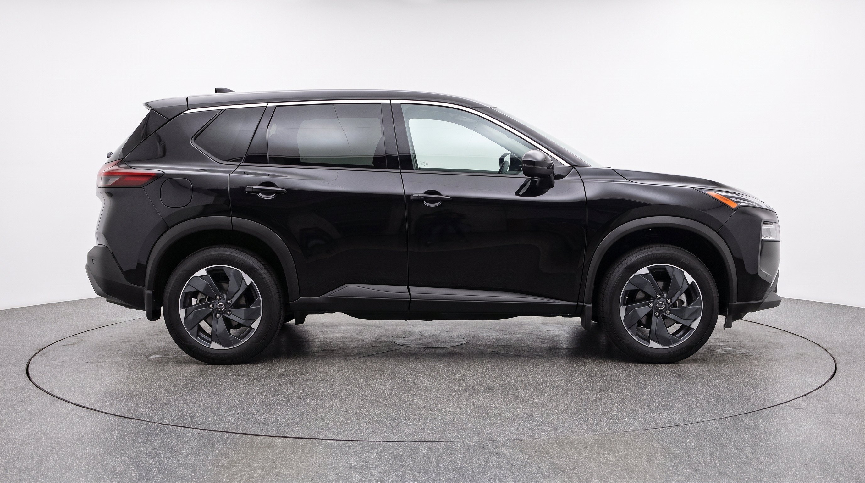 Thumbnail: 2025 Nissan Rogue - 10