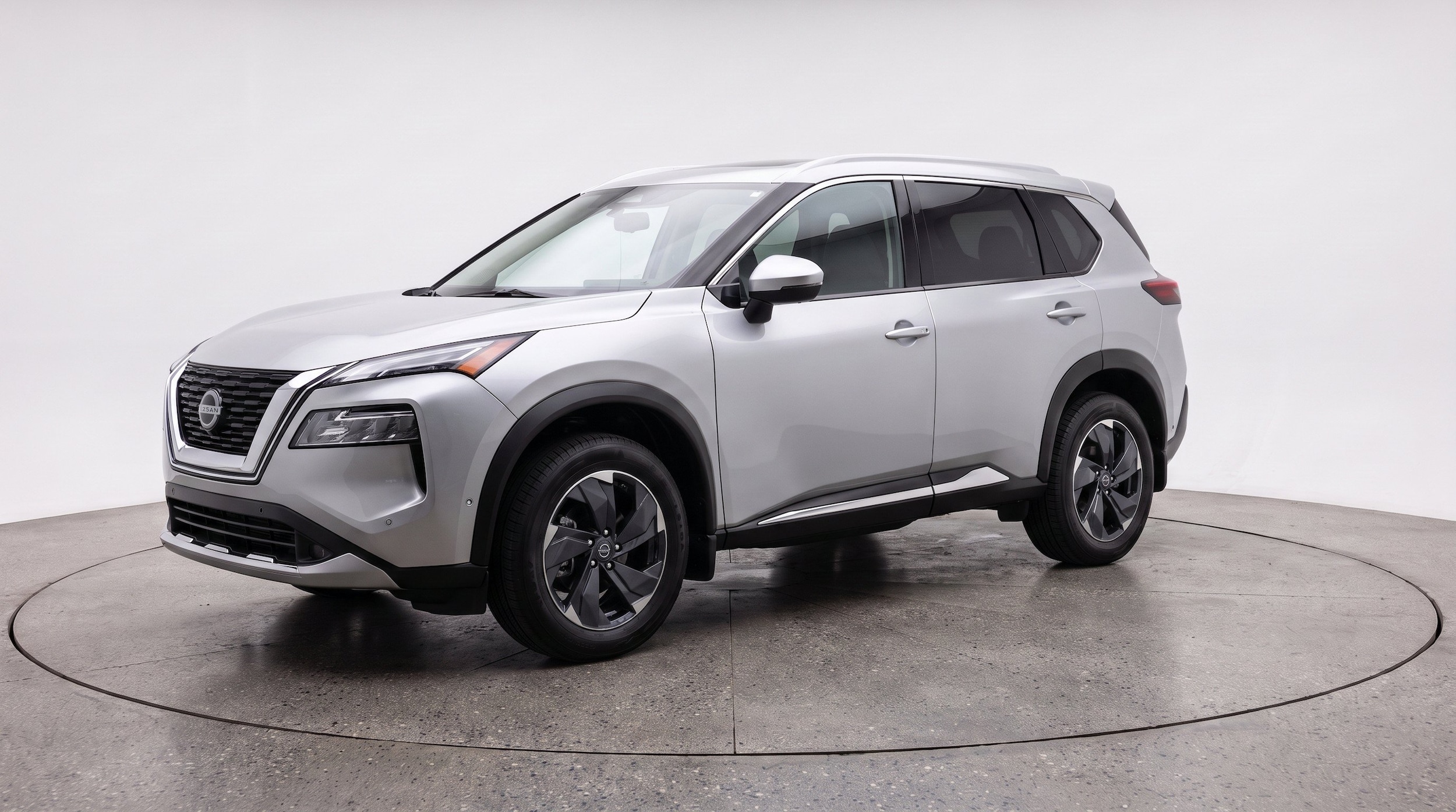 Thumbnail: 2025 Nissan Rogue - 3