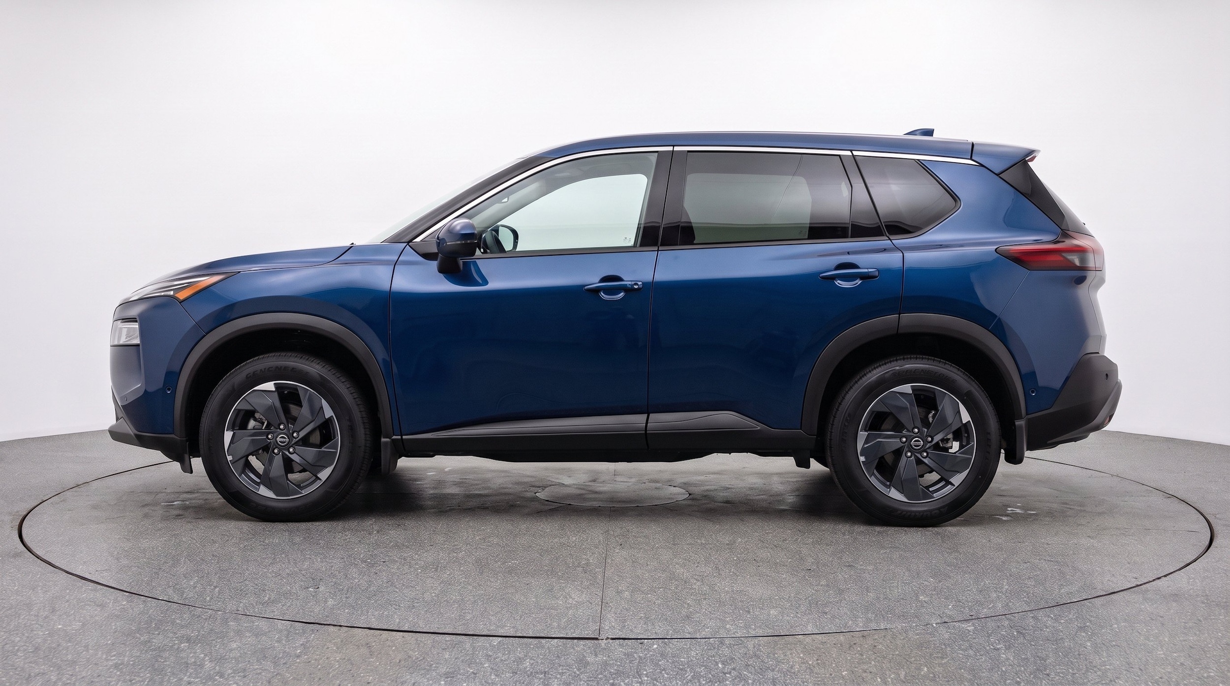 Thumbnail: 2025 Nissan Rogue - 5