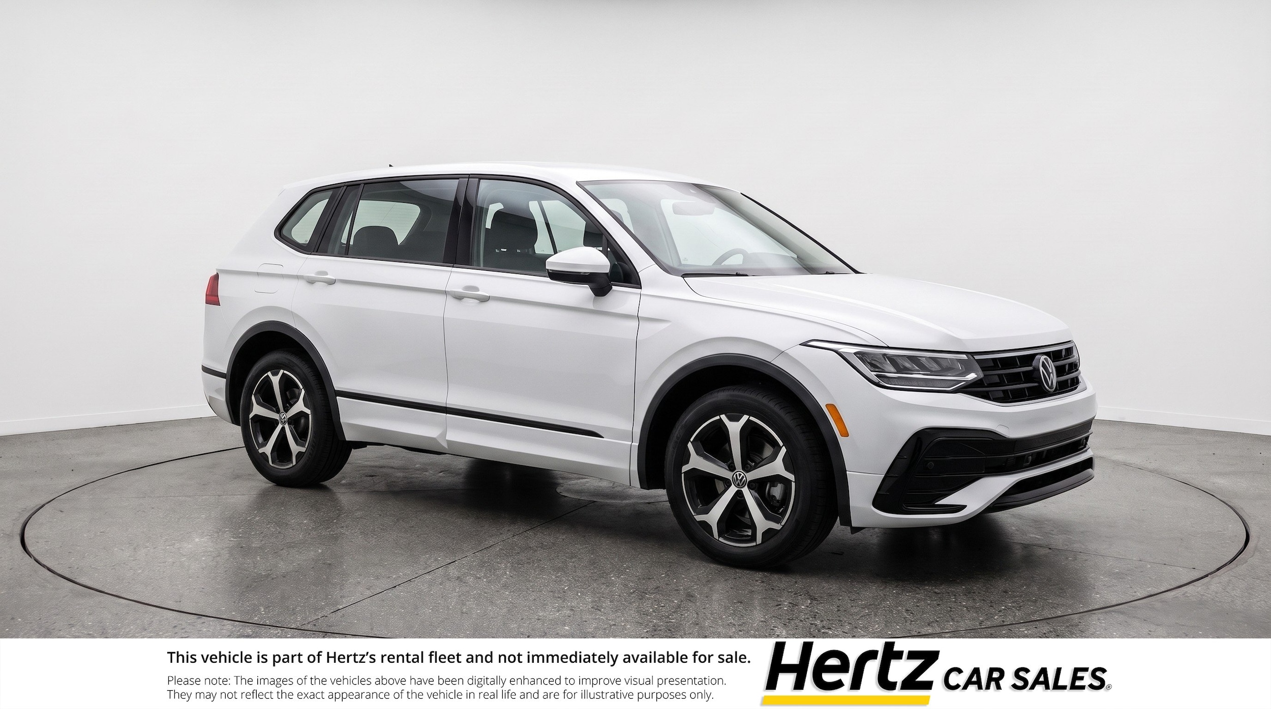 Thumbnail: 2026 Volkswagen Tiguan - 1