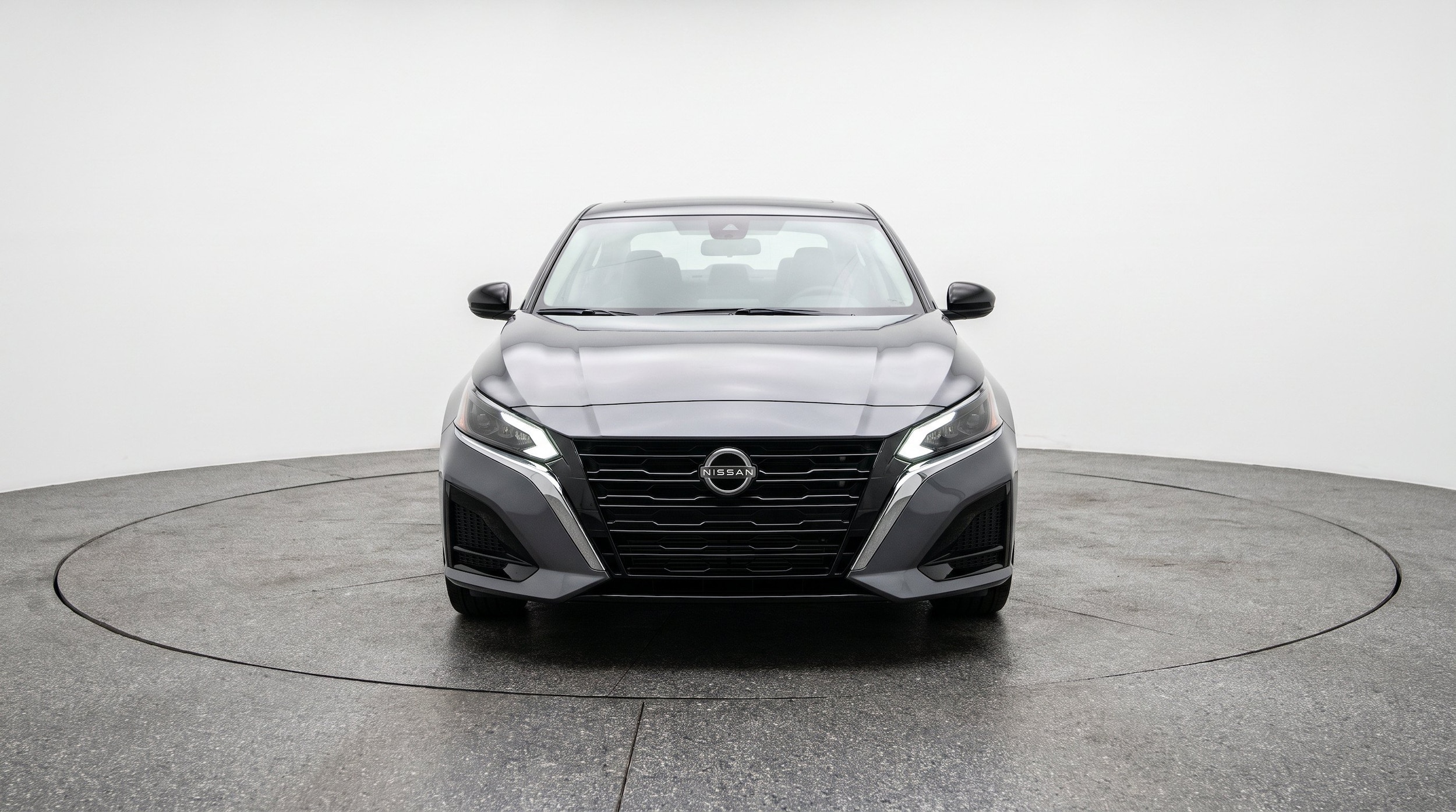 Thumbnail: 2025 Nissan Altima - 2
