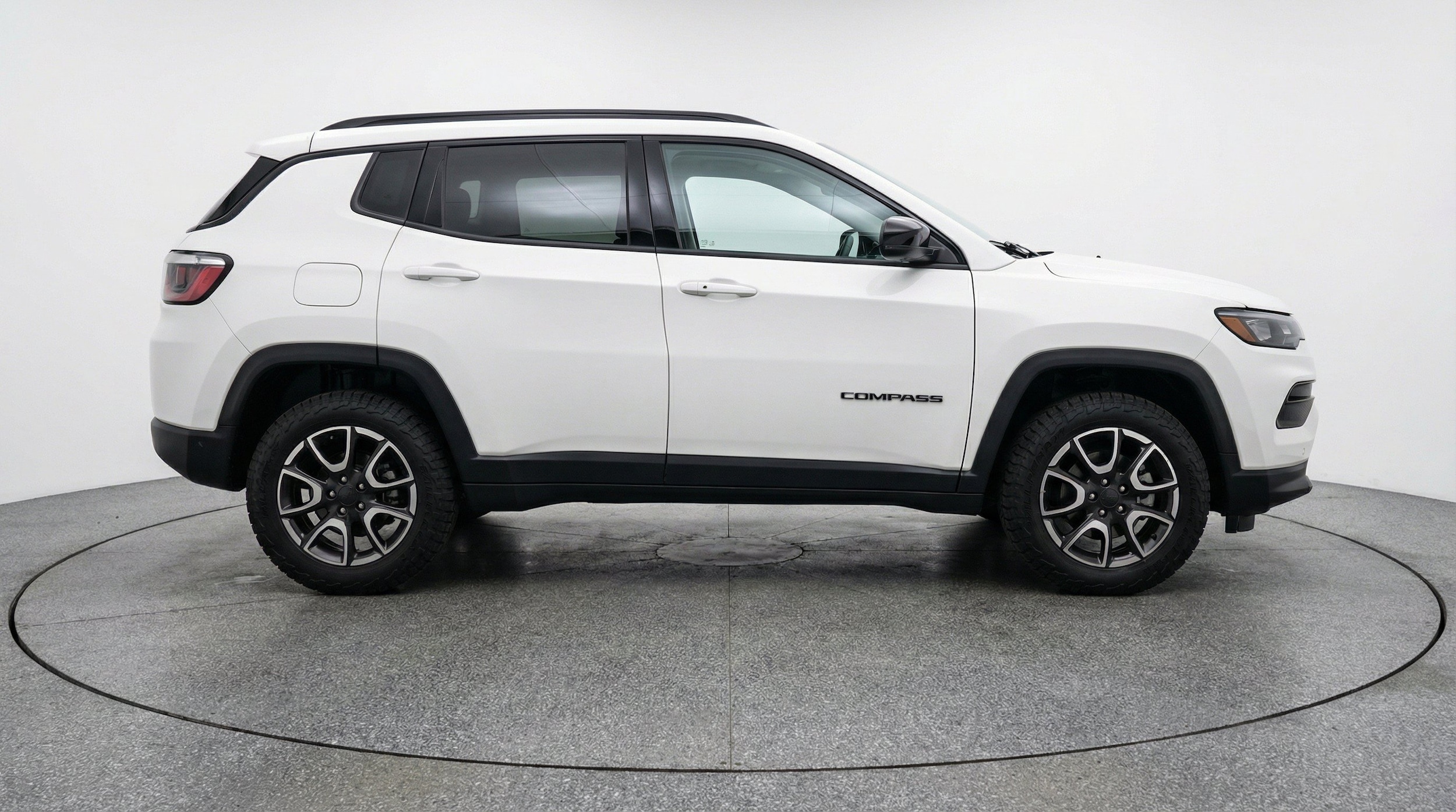 Thumbnail: 2025 Jeep Compass - 10