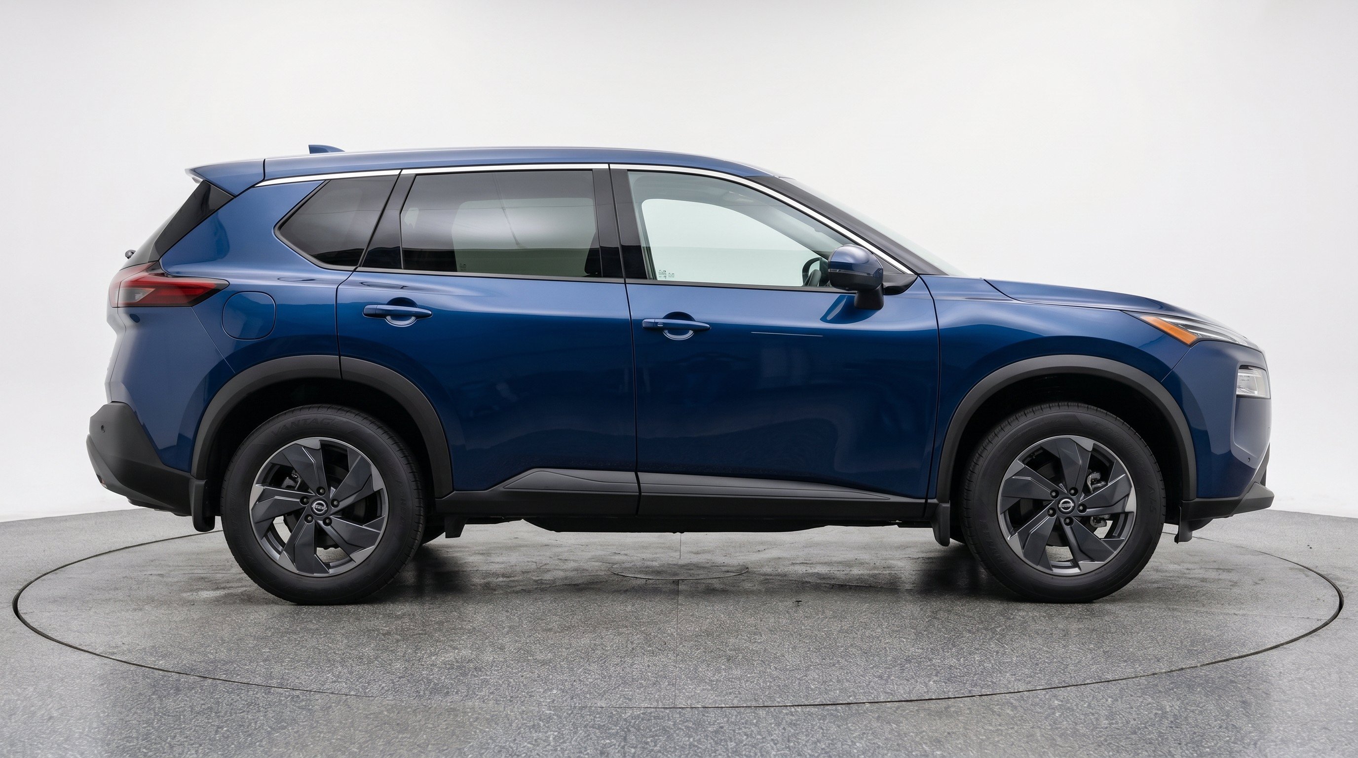 Thumbnail: 2025 Nissan Rogue - 10