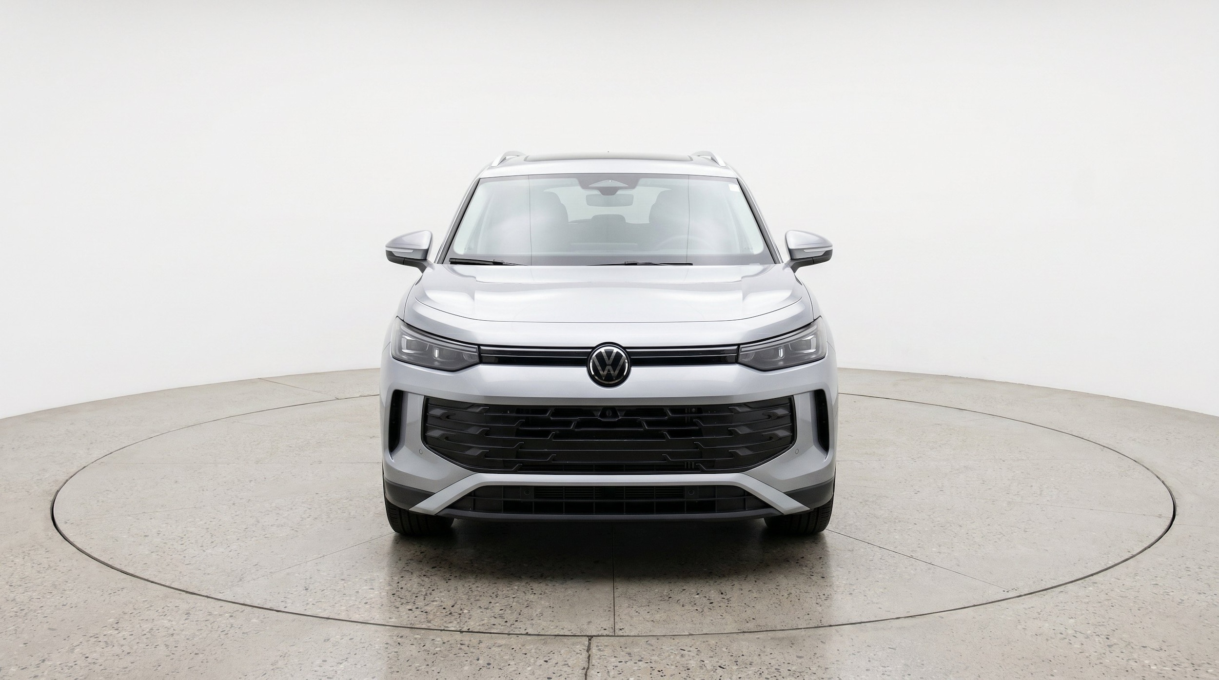 Thumbnail: 2026 Volkswagen Tiguan - 2