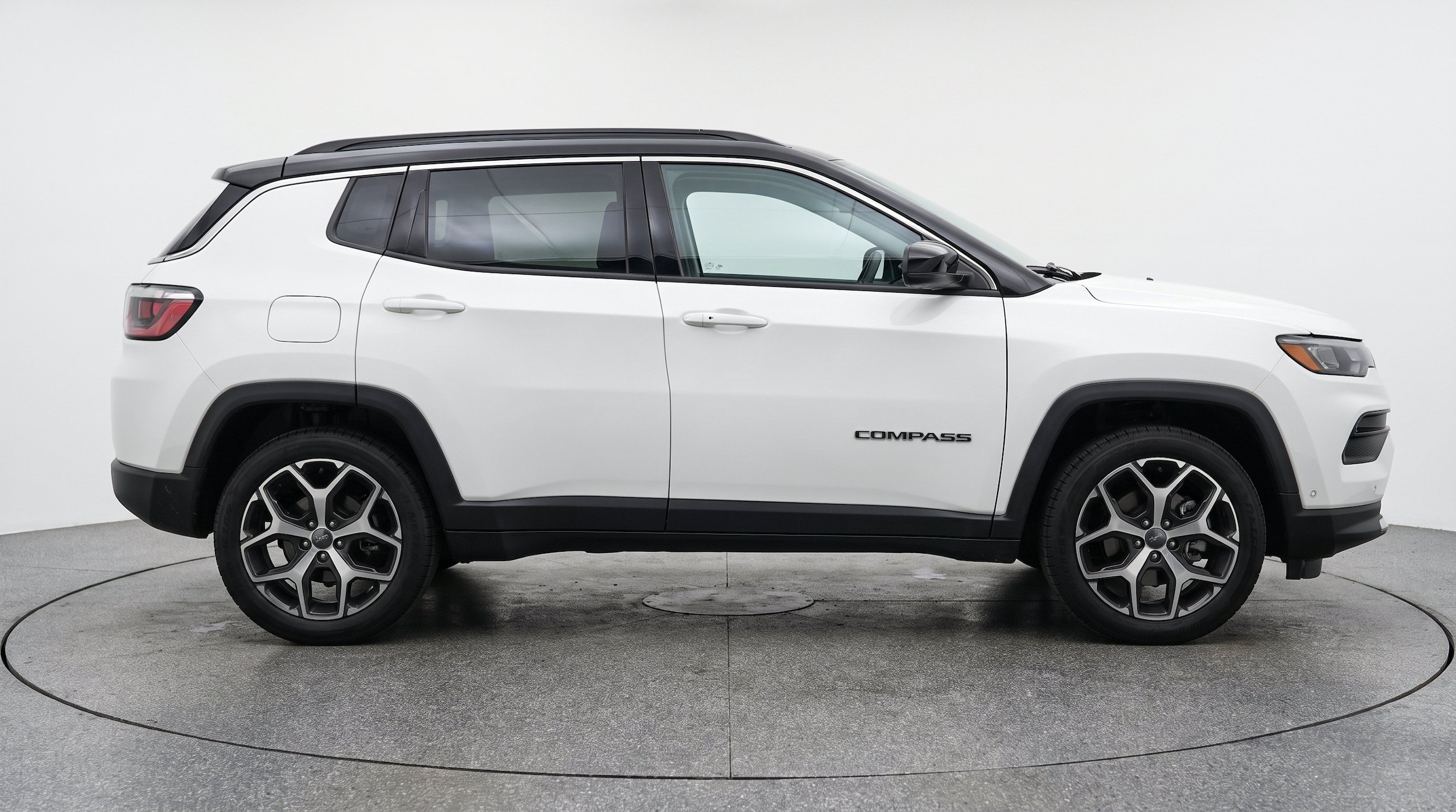 Thumbnail: 2025 Jeep Compass - 10