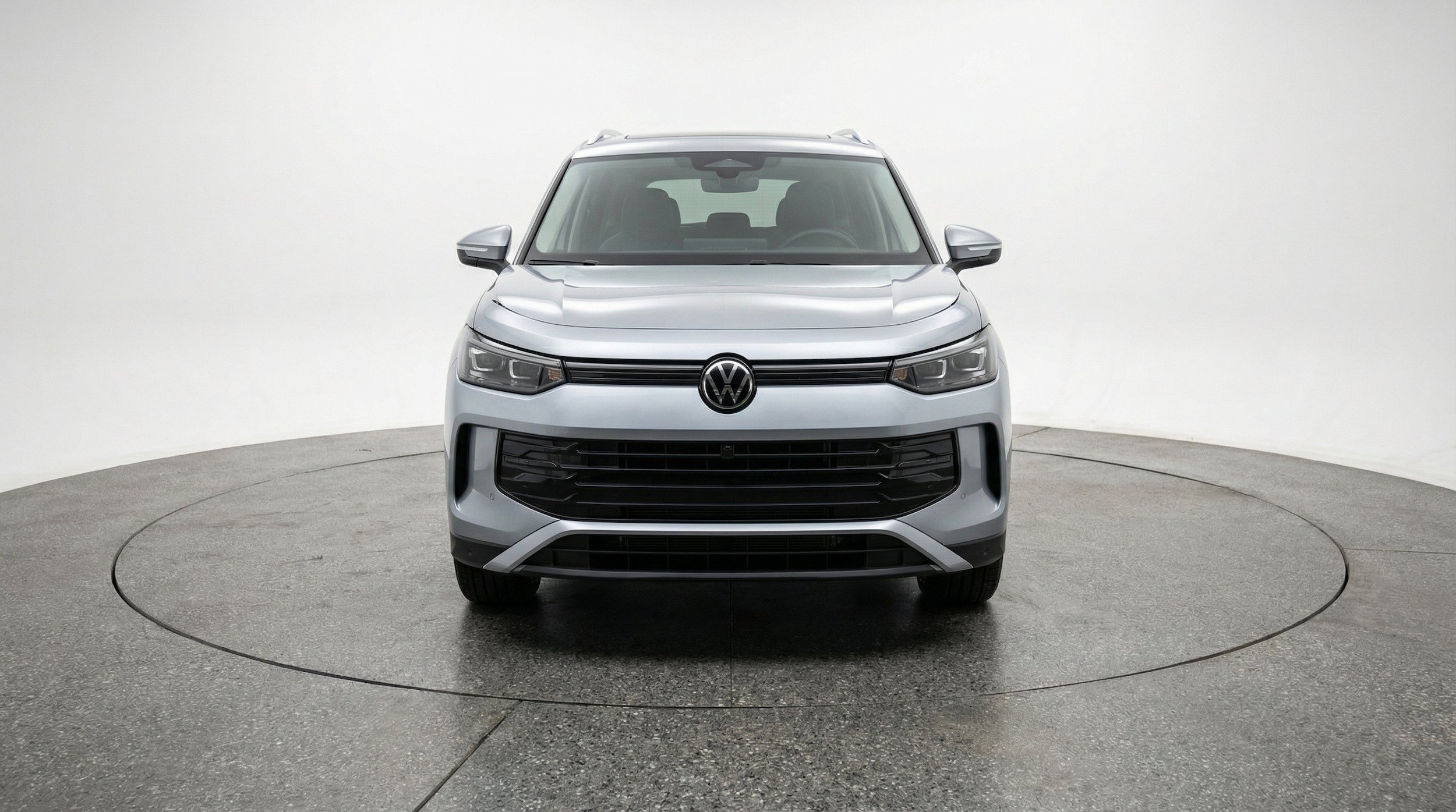 Thumbnail: 2026 Volkswagen Tiguan - 2