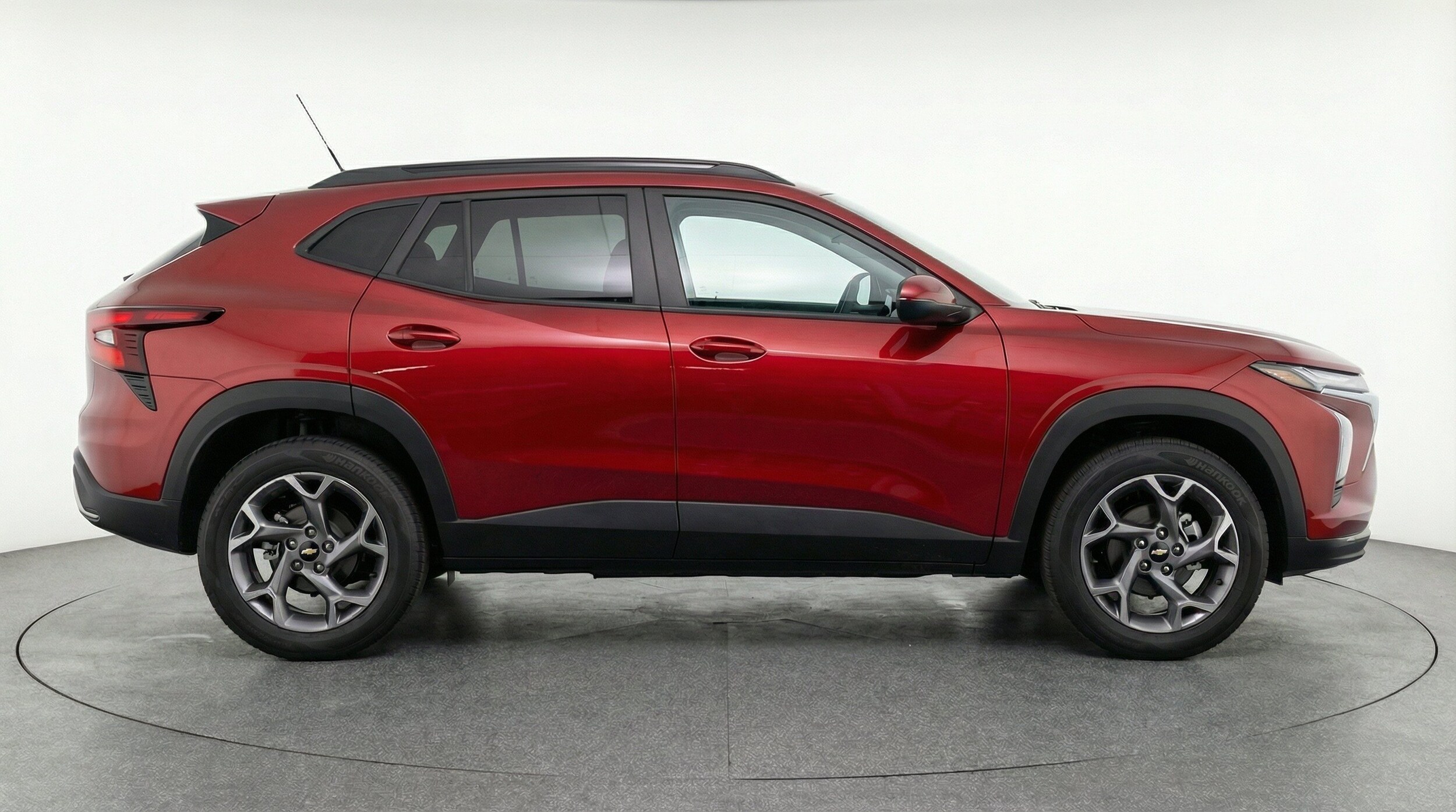 Thumbnail: 2025 Chevrolet Trax - 10