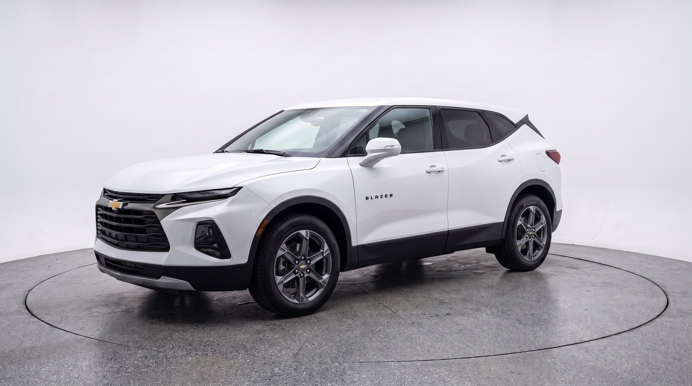 Thumbnail: 2026 Chevrolet Blazer - 3