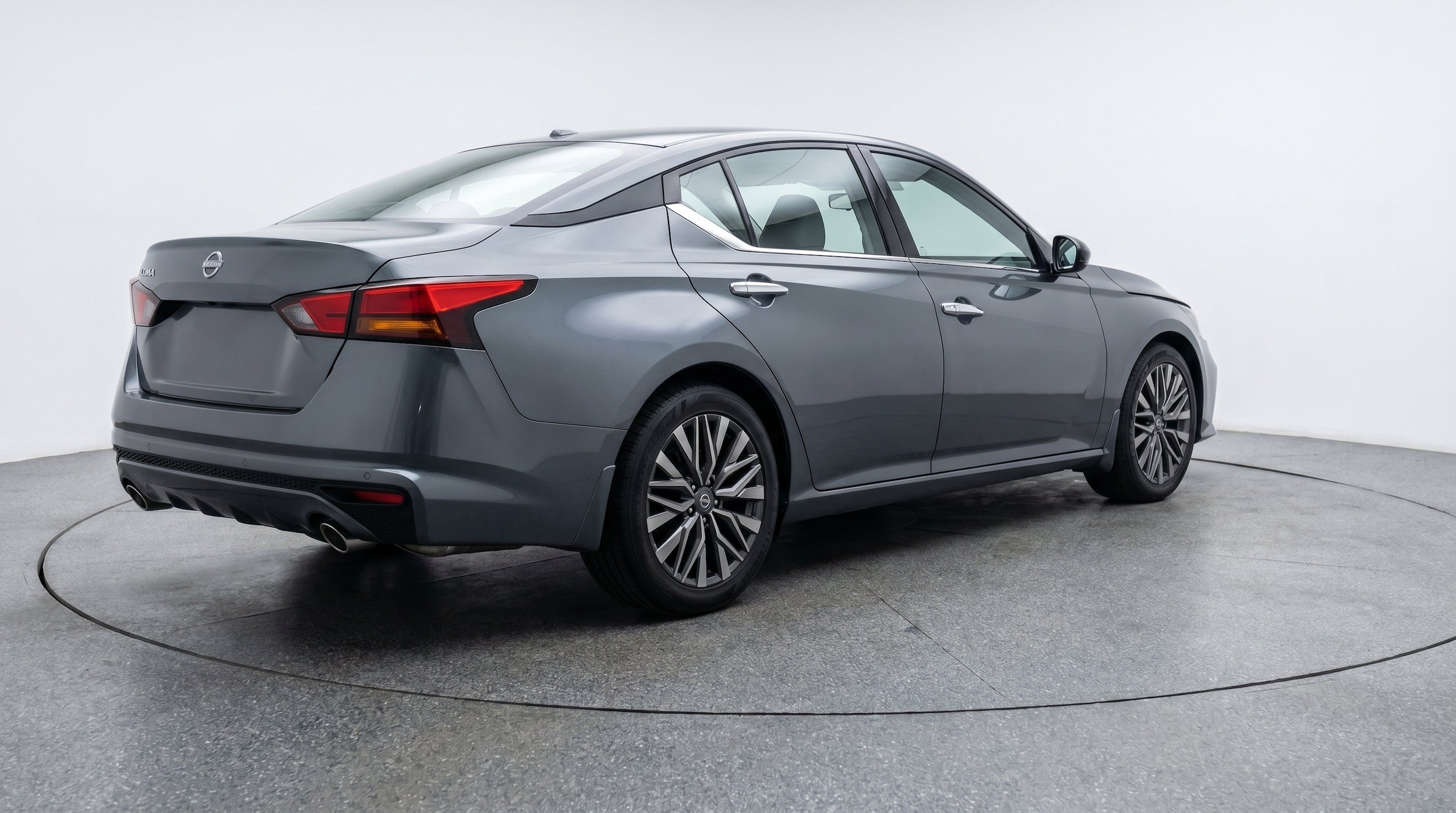 Thumbnail: 2025 Nissan Altima - 9