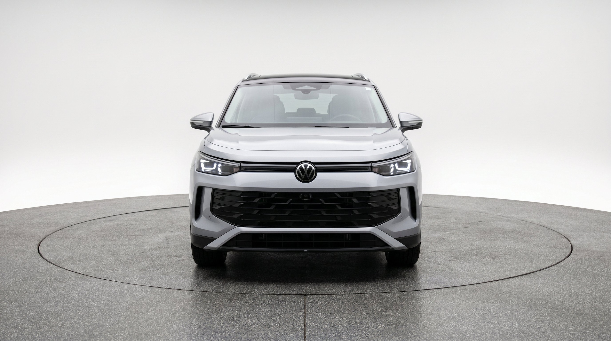Thumbnail: 2026 Volkswagen Tiguan - 2