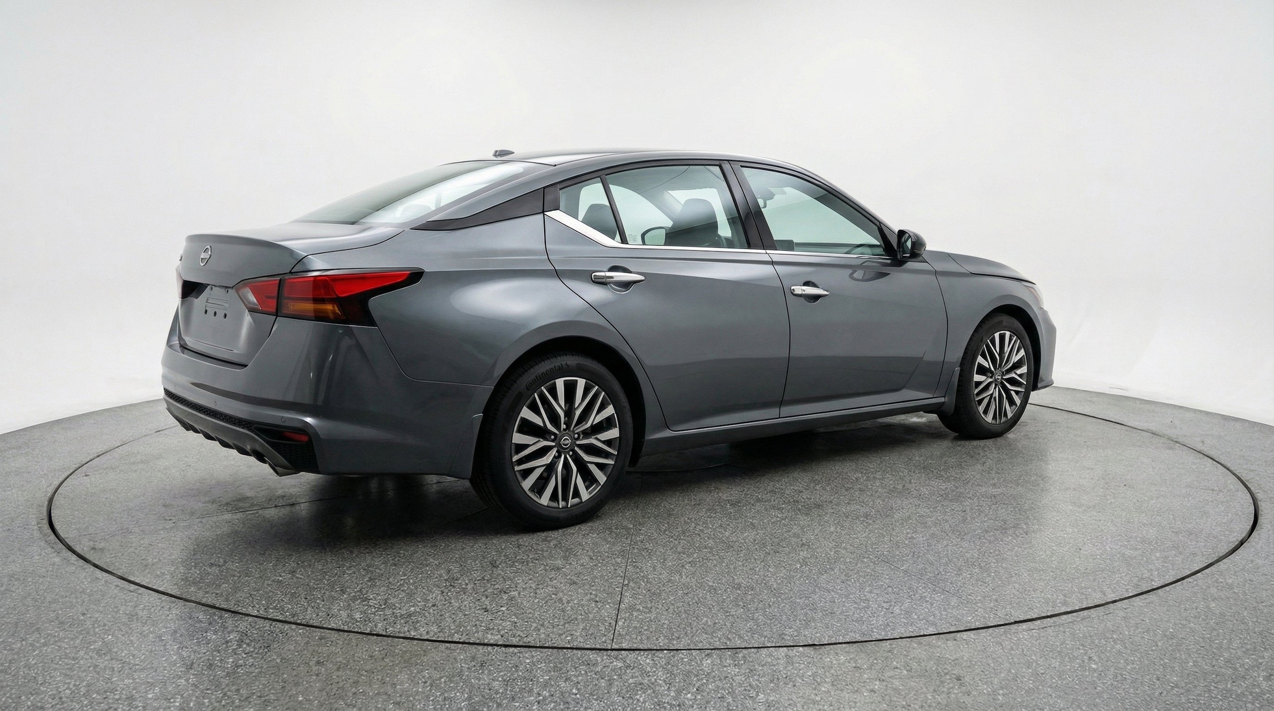 Thumbnail: 2025 Nissan Altima - 9