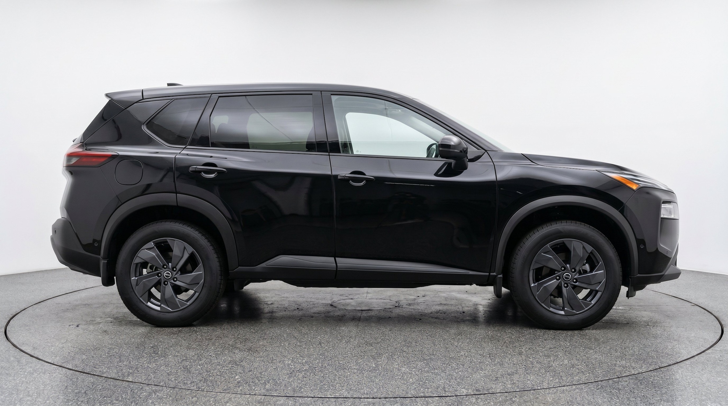Thumbnail: 2025 Nissan Rogue - 10