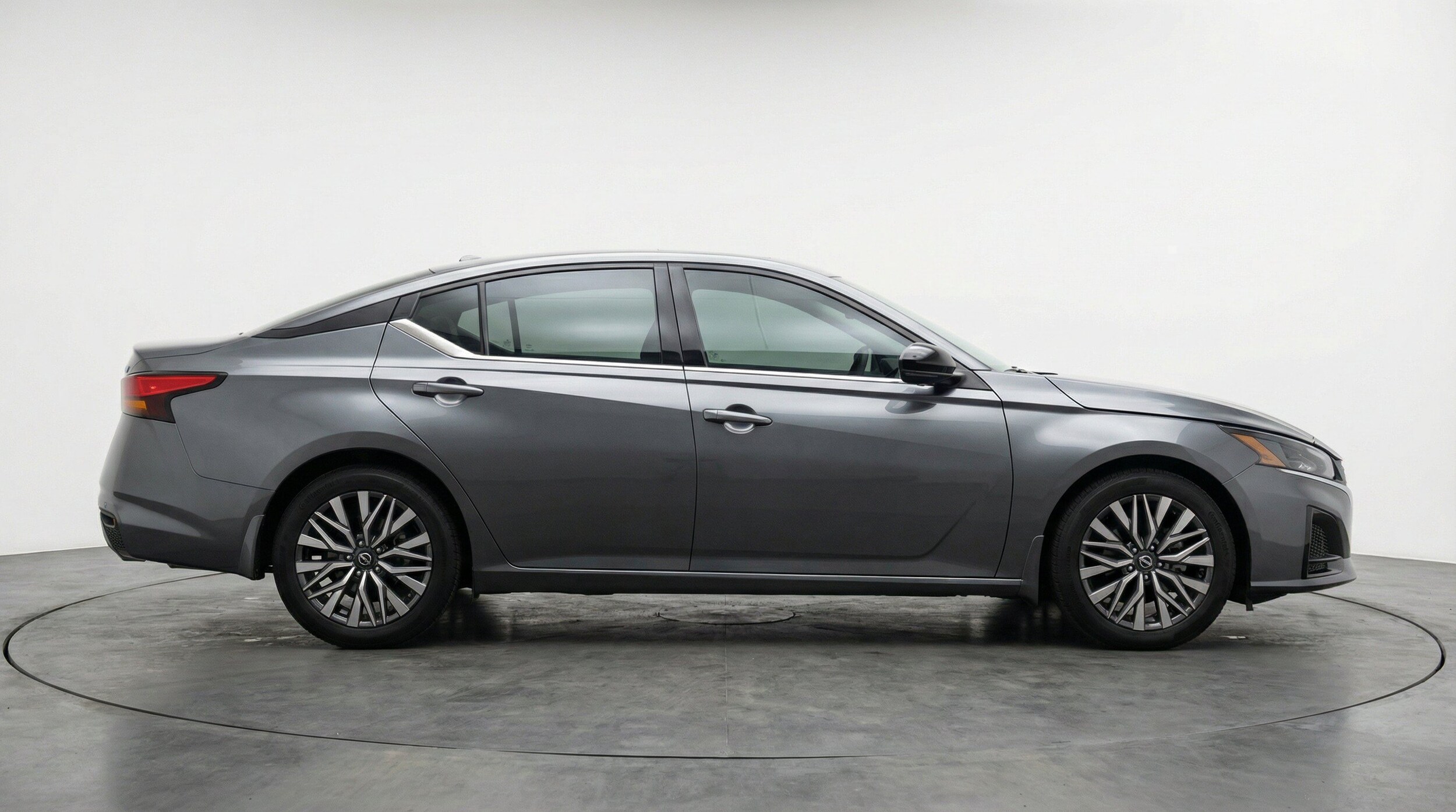 Thumbnail: 2025 Nissan Altima - 10