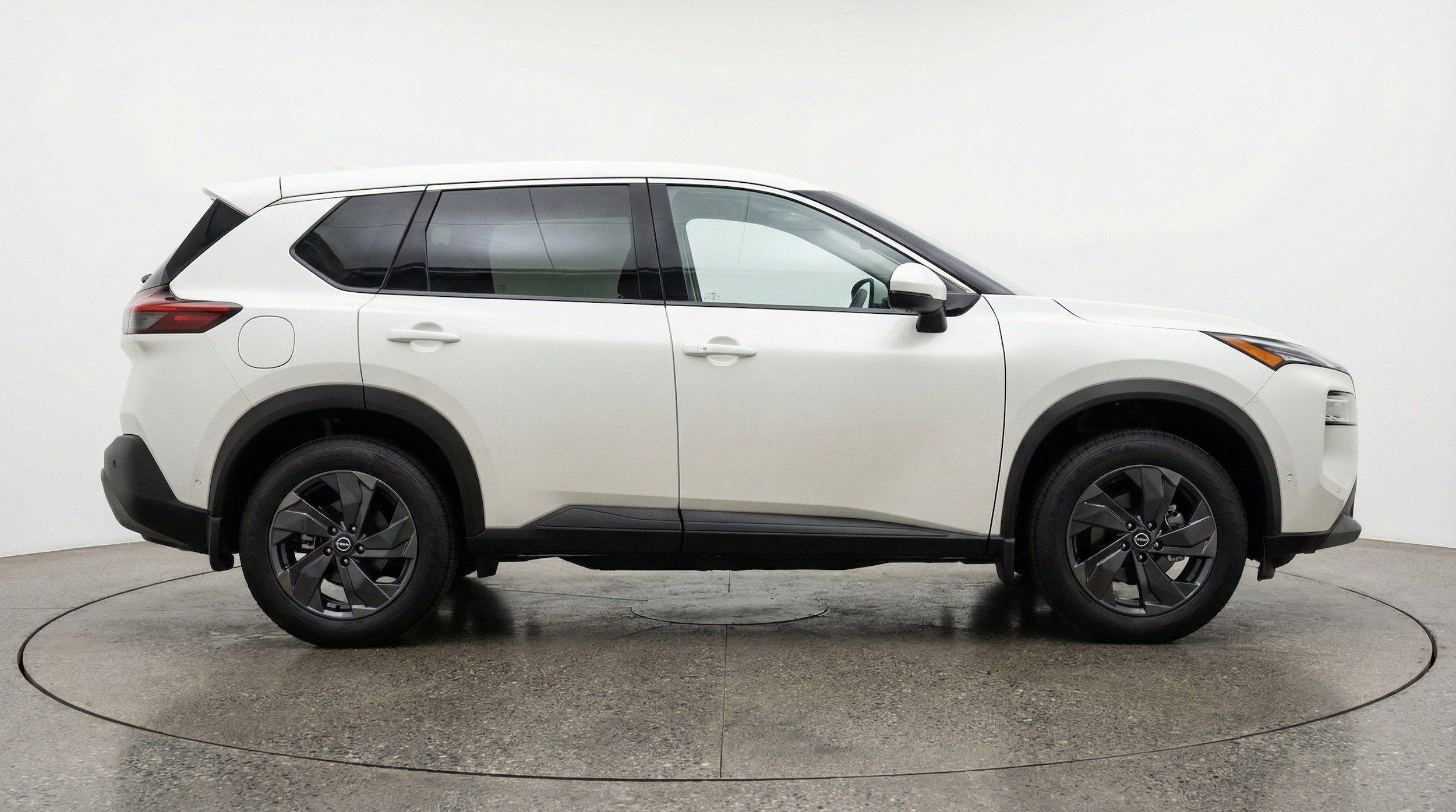 Thumbnail: 2025 Nissan Rogue - 10