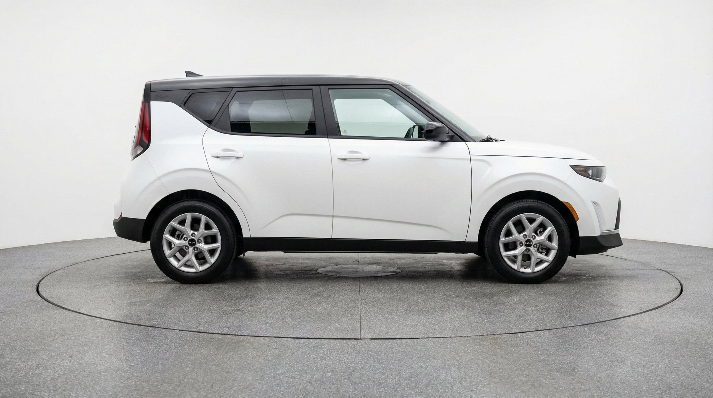 Thumbnail: 2025 Kia Soul - 10