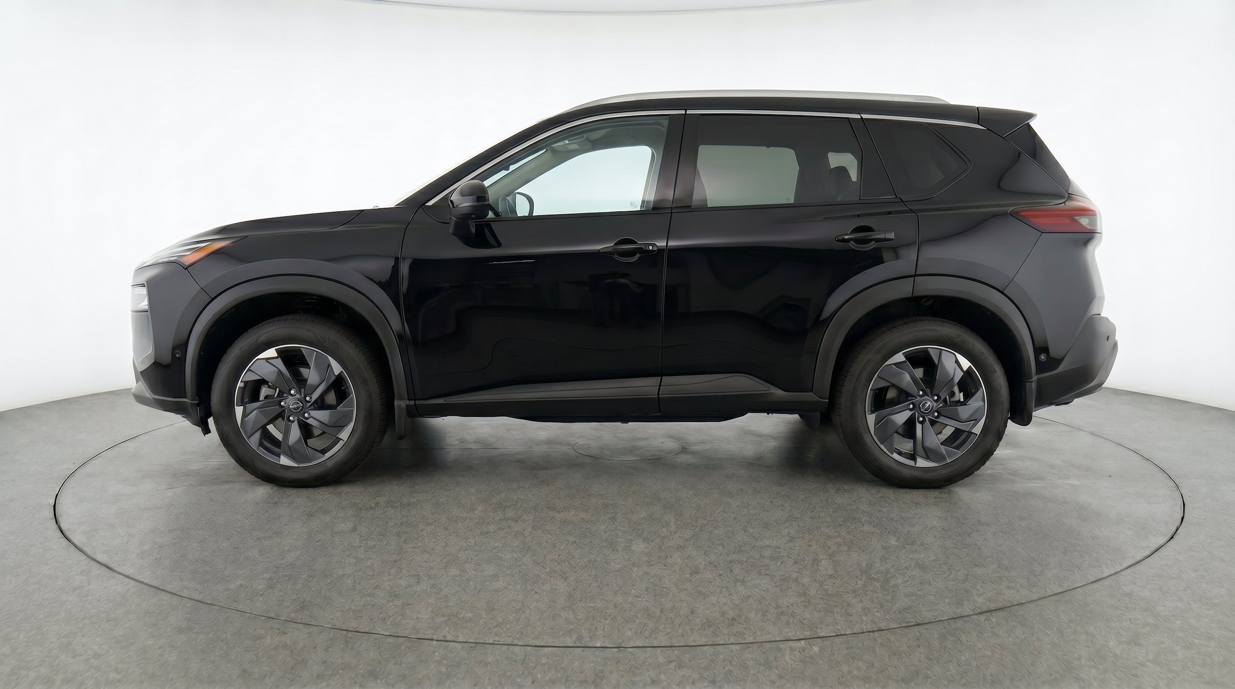Thumbnail: 2026 Nissan Rogue - 5
