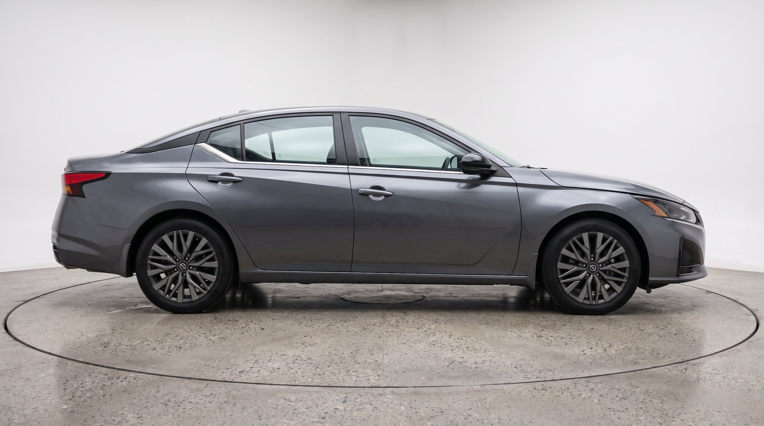 Thumbnail: 2025 Nissan Altima - 10