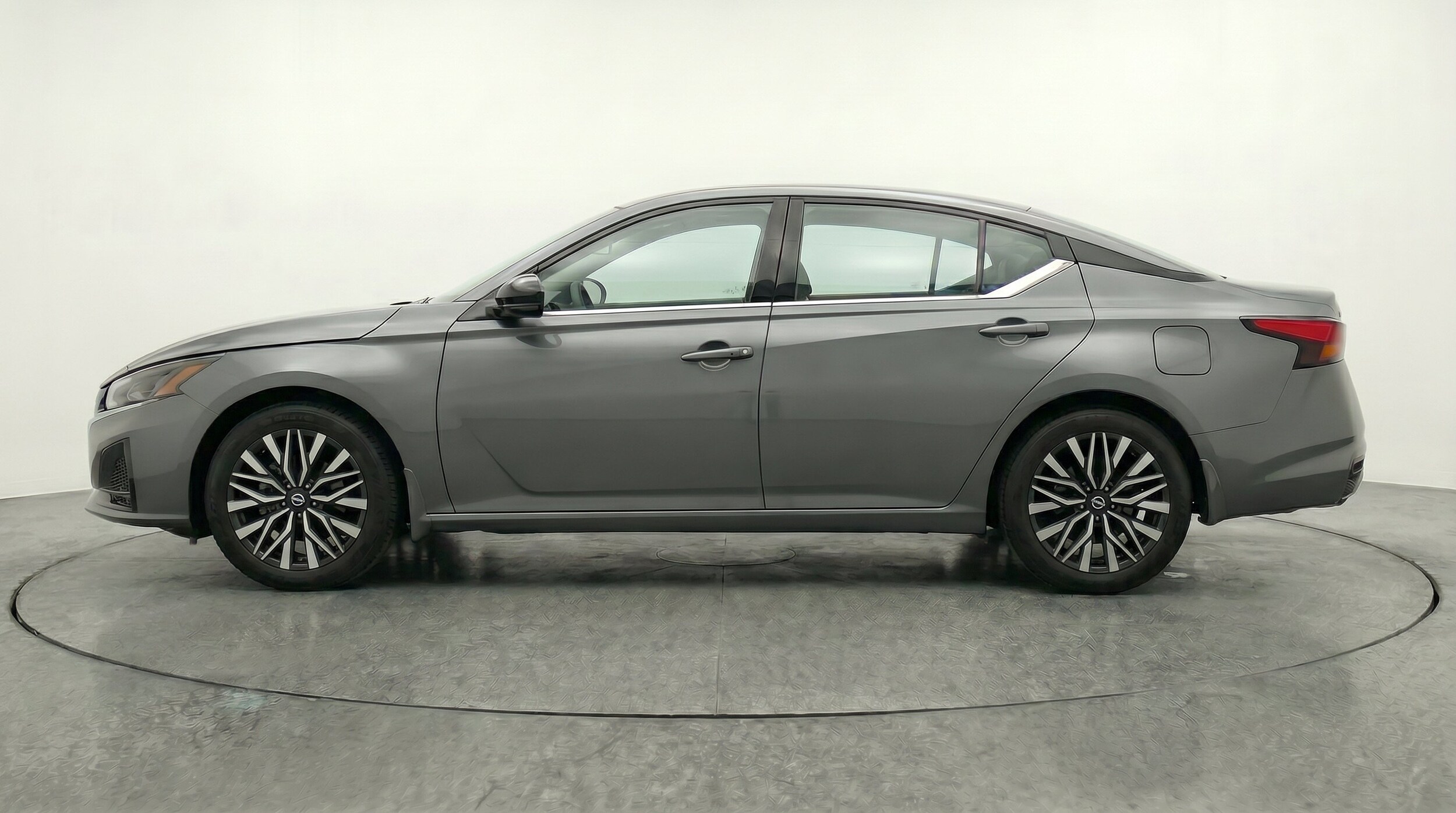 Thumbnail: 2026 Nissan Altima - 5