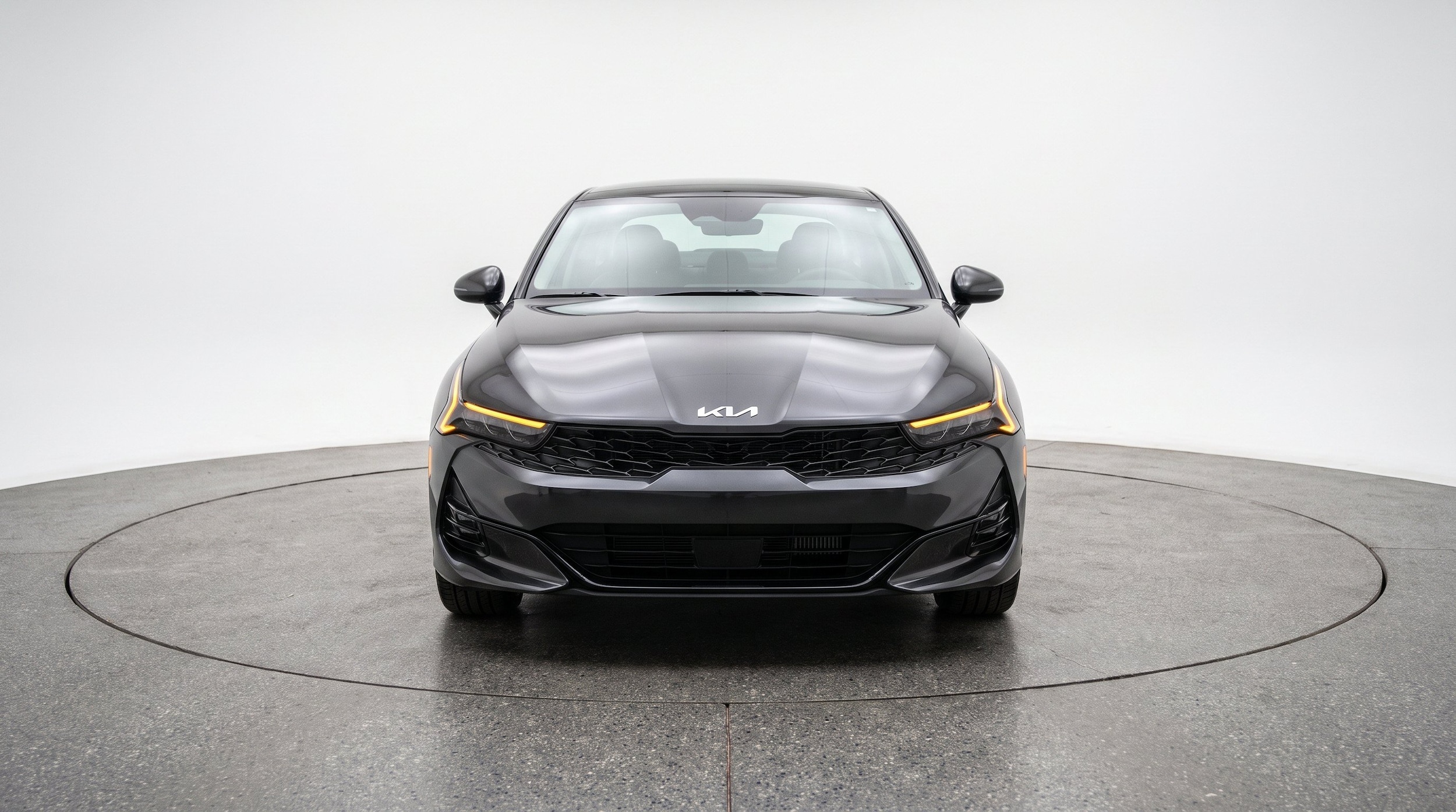 Thumbnail: 2025 Kia K5 - 2