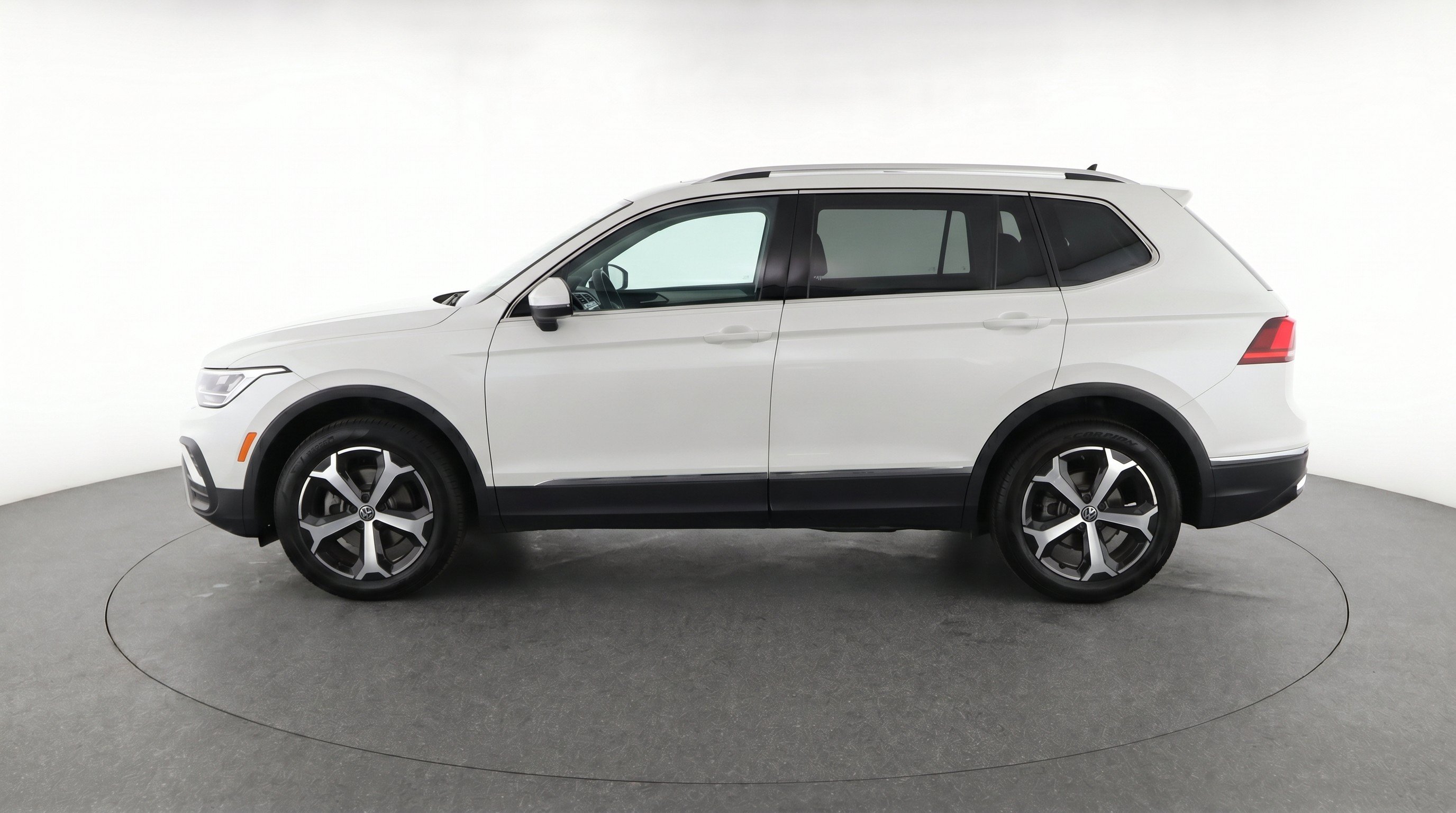 Thumbnail: 2026 Volkswagen Tiguan - 5