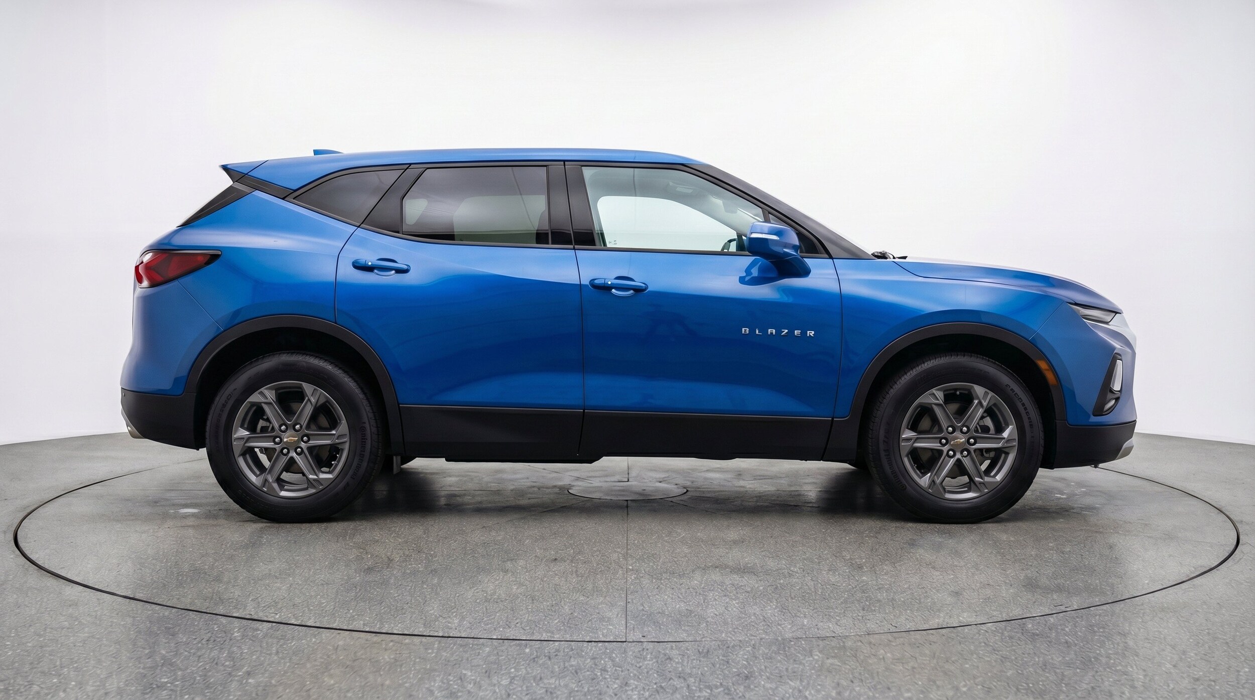 Thumbnail: 2025 Chevrolet Blazer - 10