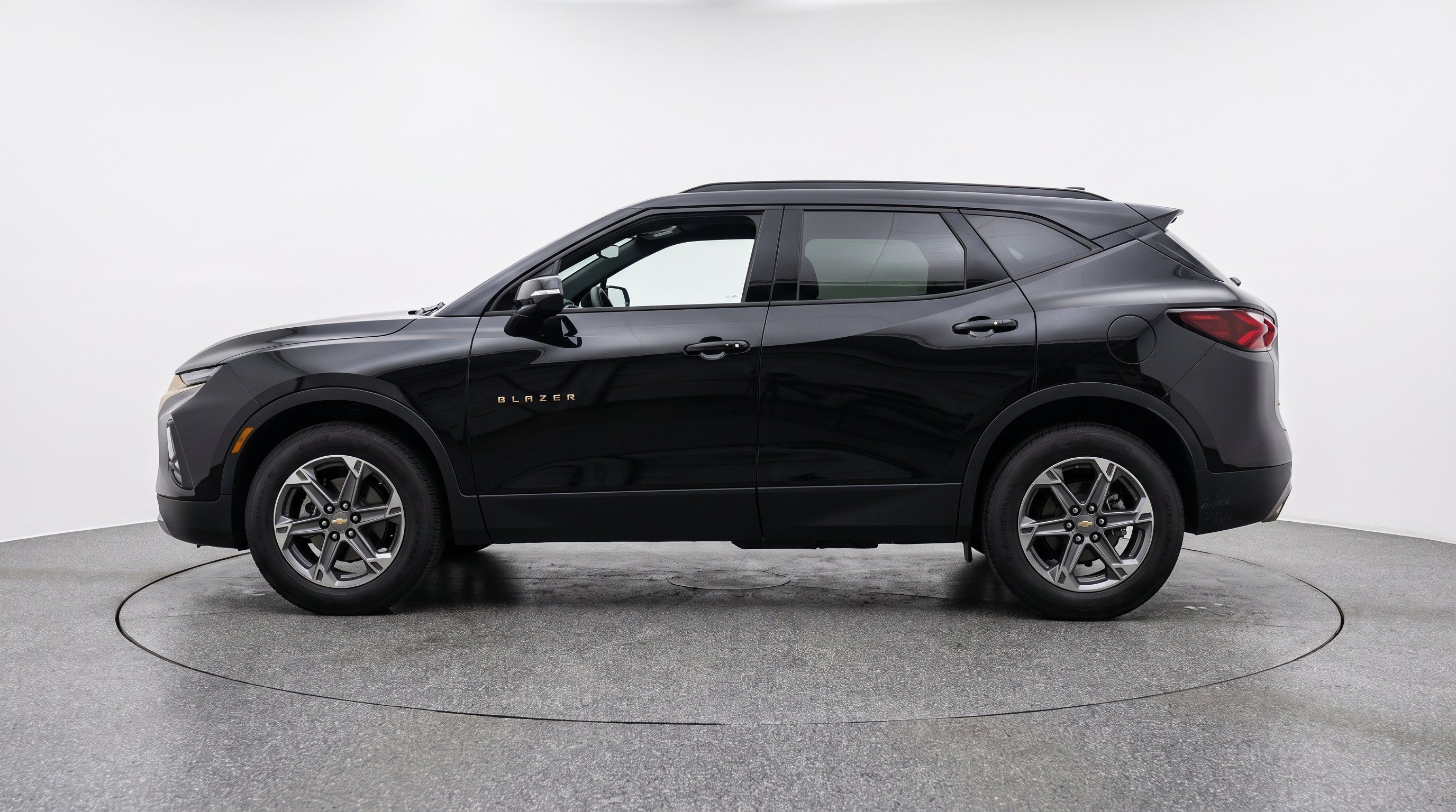 Thumbnail: 2026 Chevrolet Blazer - 5