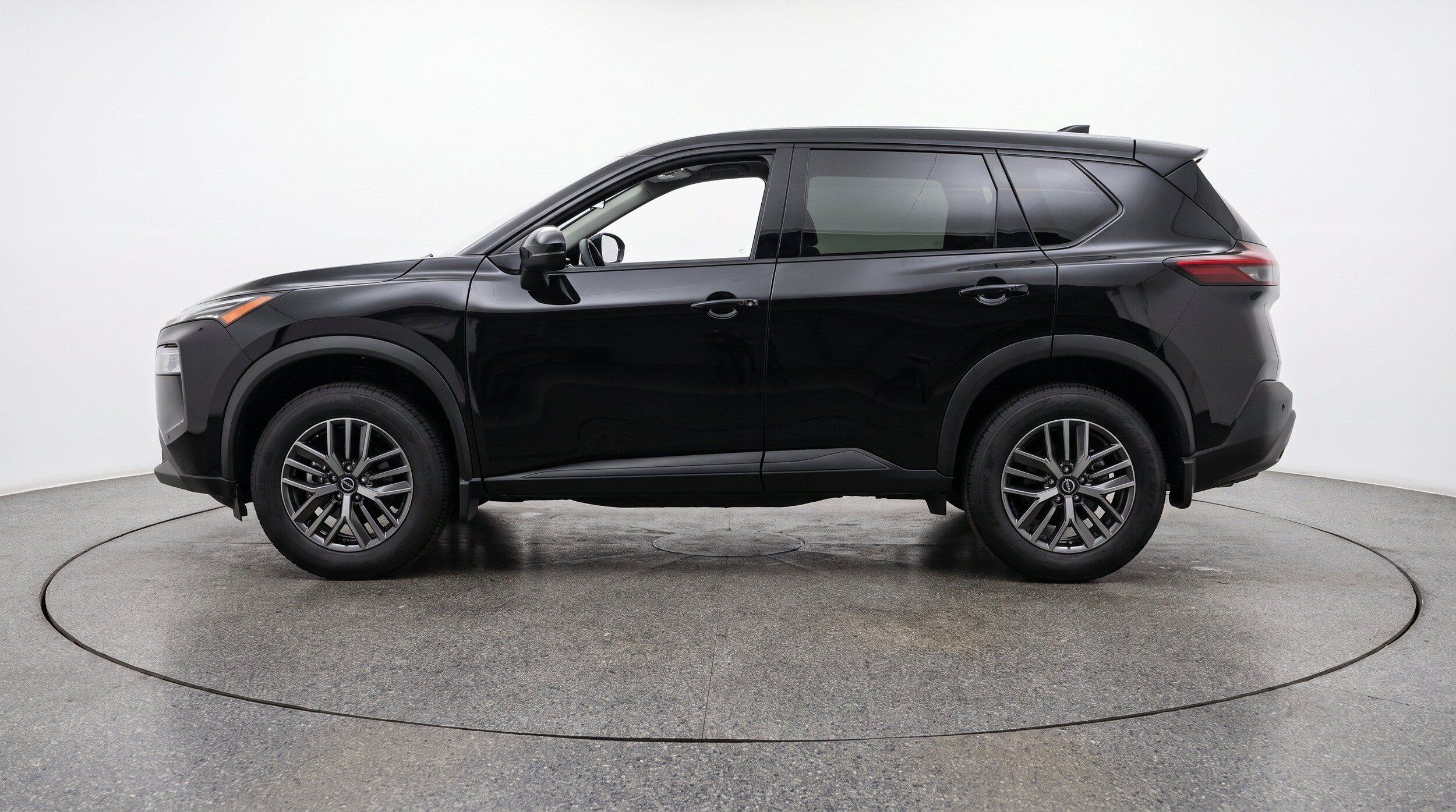 Thumbnail: 2026 Nissan Rogue - 5