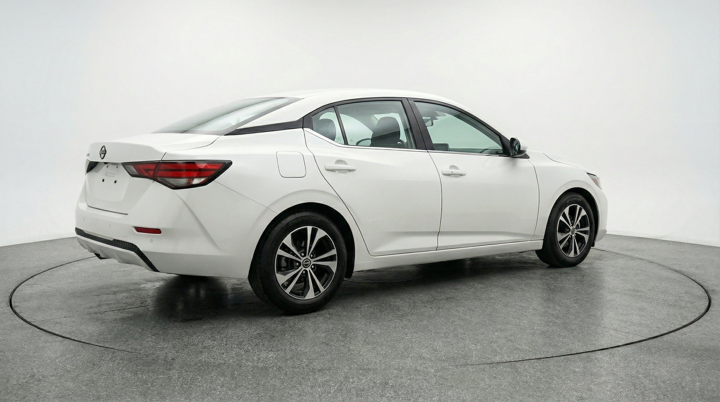 Thumbnail: 2025 Nissan Sentra - 9
