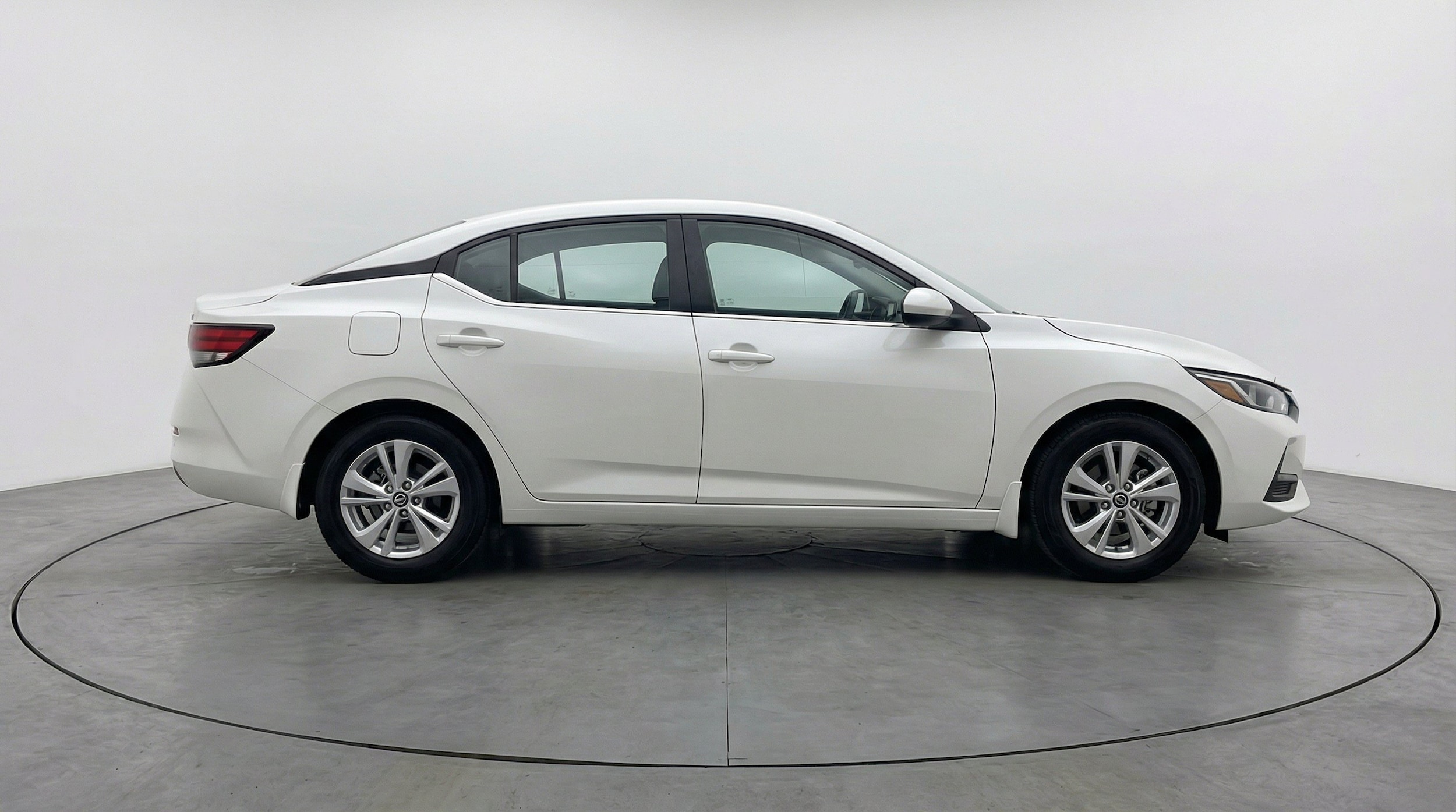 Thumbnail: 2025 Nissan Sentra - 10