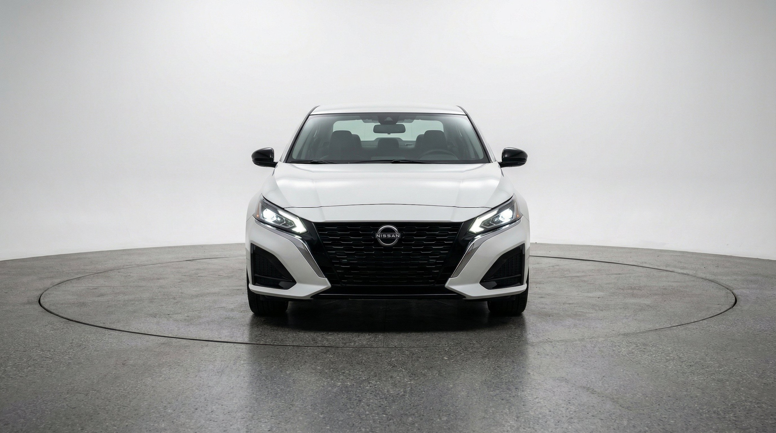 Thumbnail: 2025 Nissan Altima - 2
