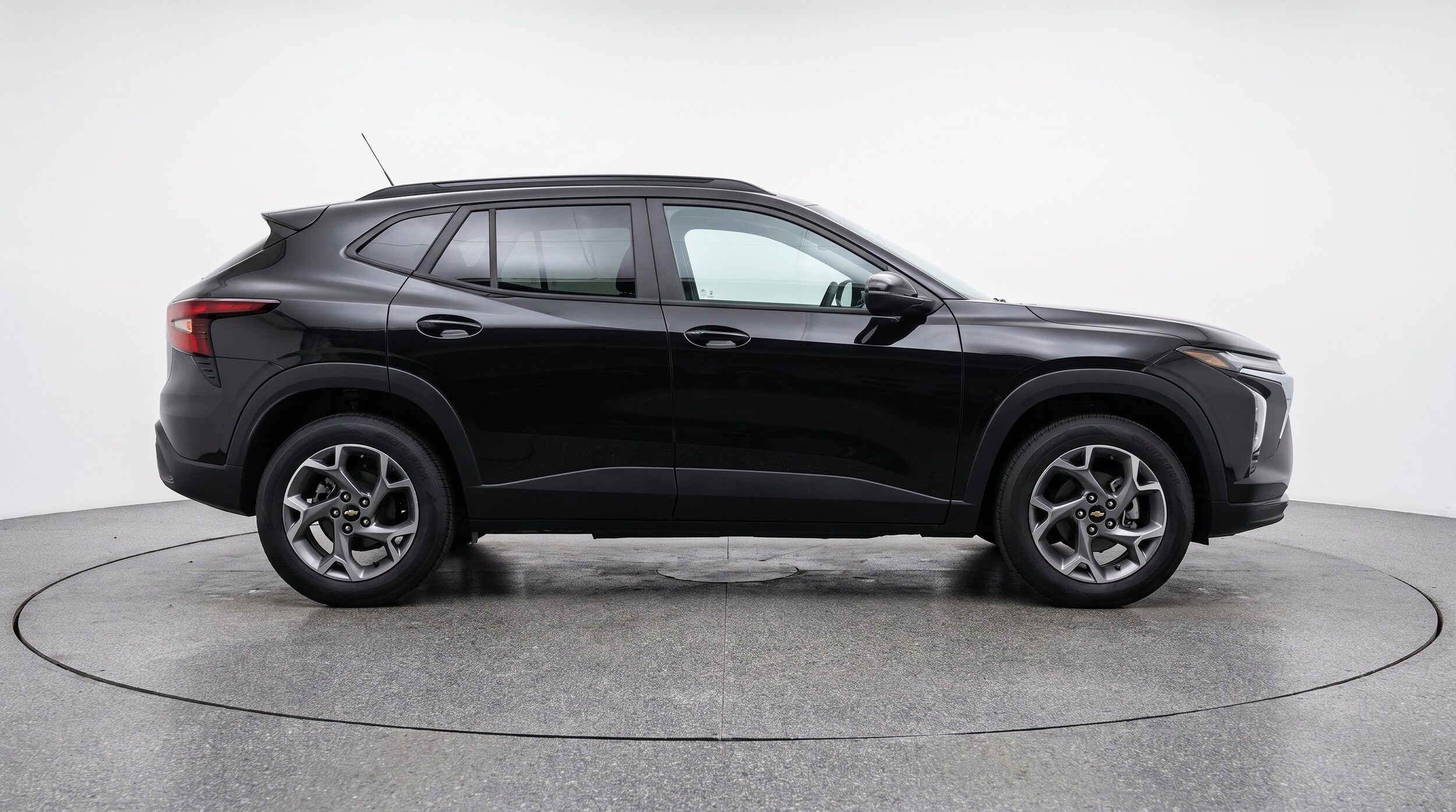 Thumbnail: 2025 Chevrolet Trax - 10