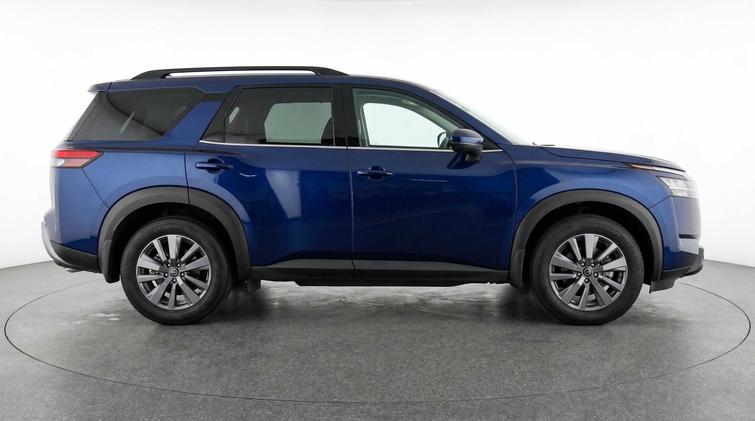Thumbnail: 2025 Nissan Pathfinder - 10