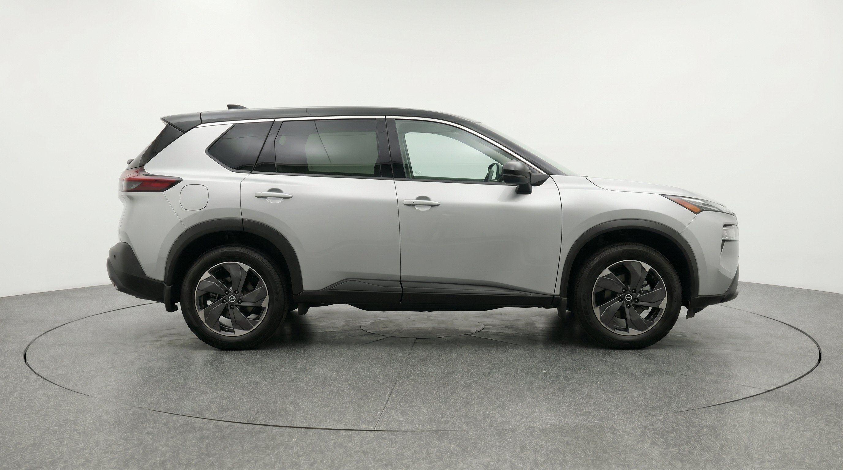 Thumbnail: 2025 Nissan Rogue - 10
