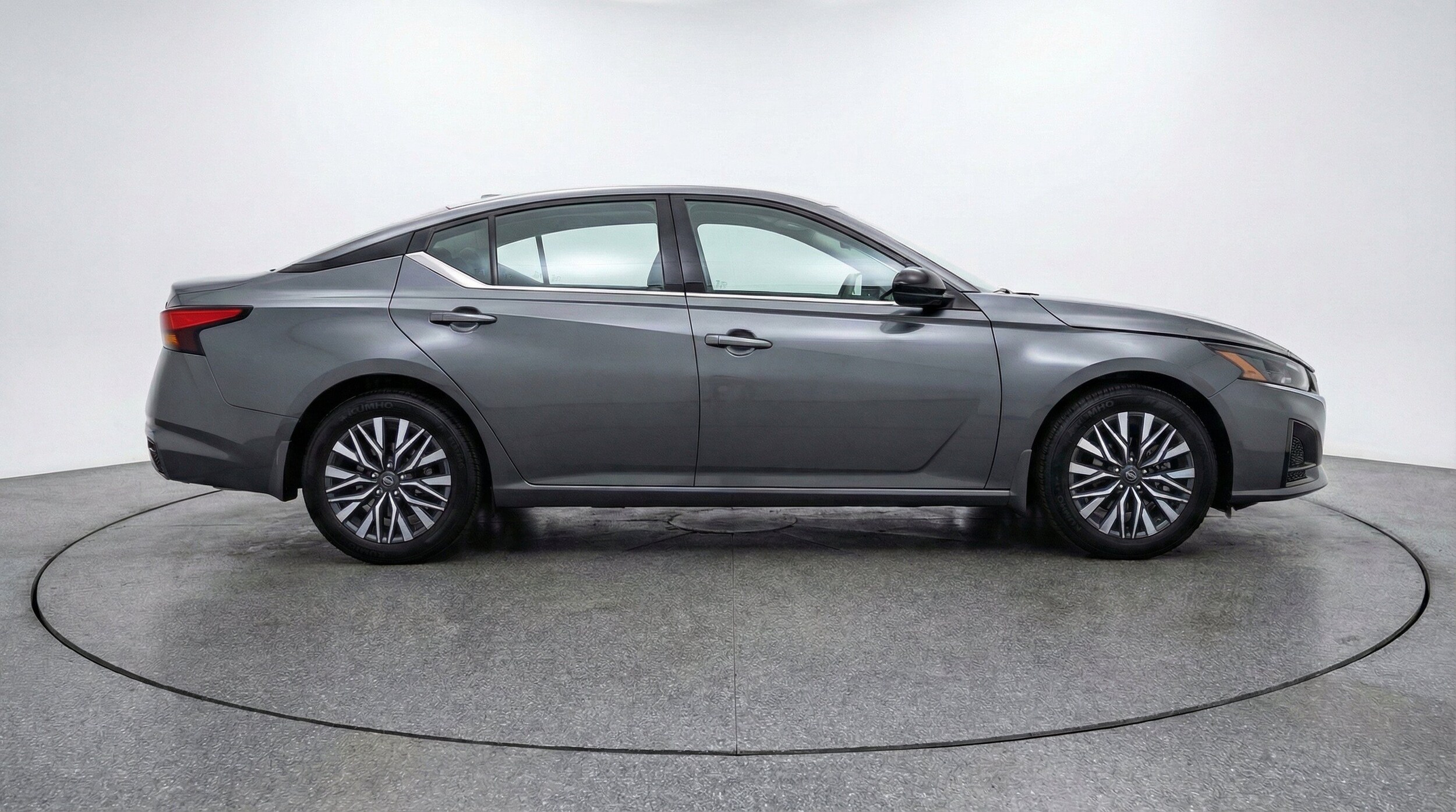 Thumbnail: 2026 Nissan Altima - 10