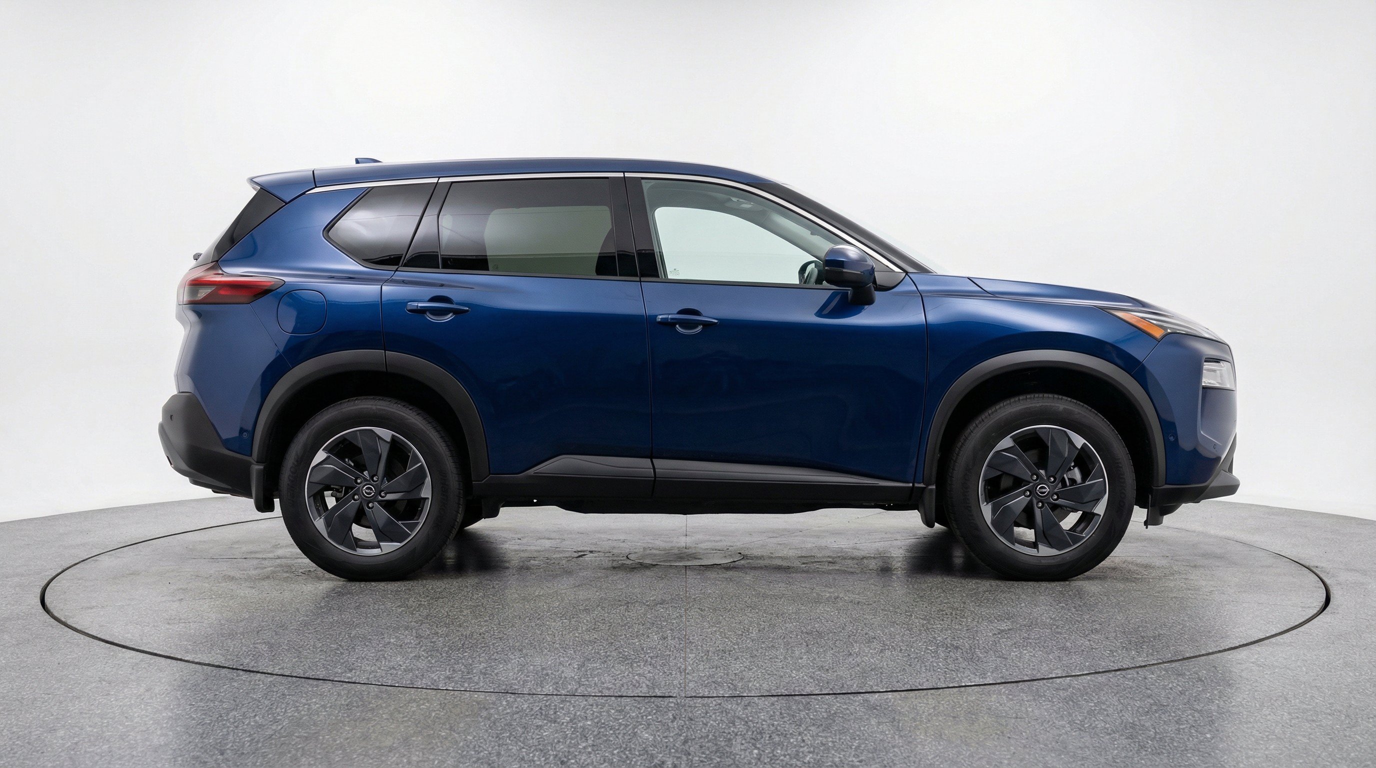 Thumbnail: 2025 Nissan Rogue - 10